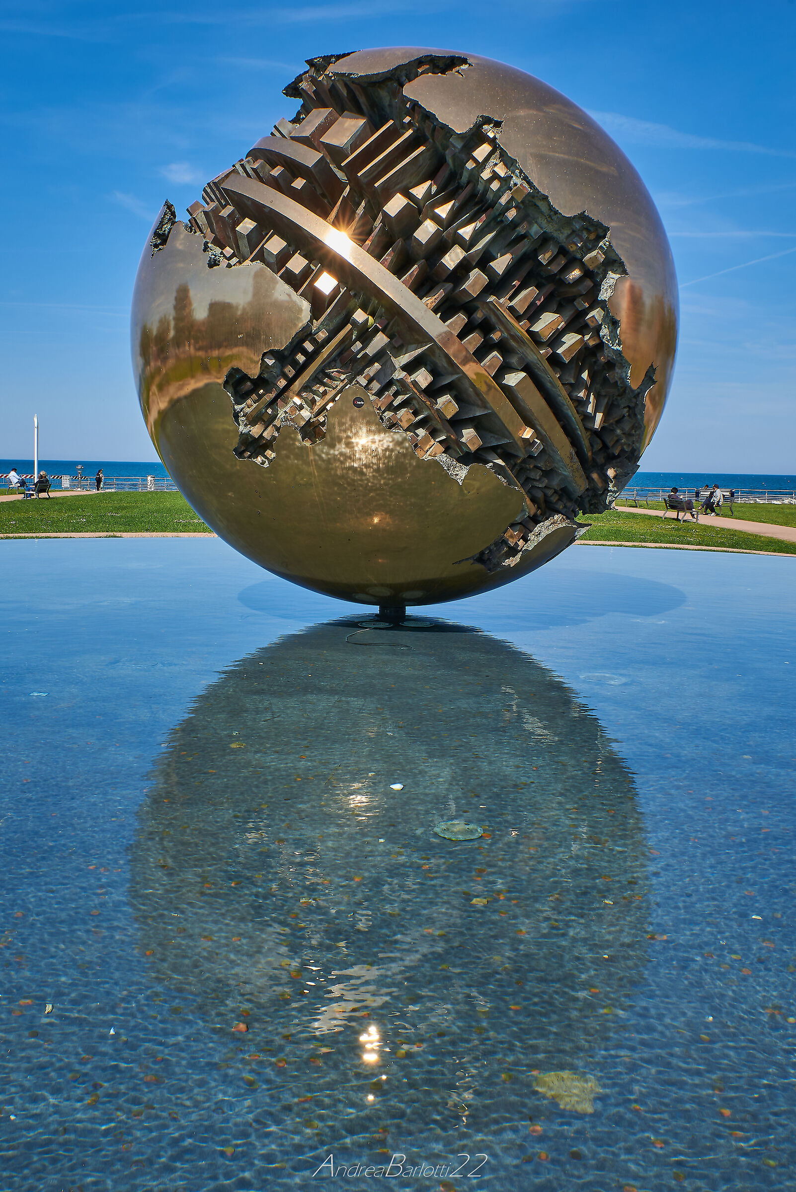 A.Tomato, Large Sphere.