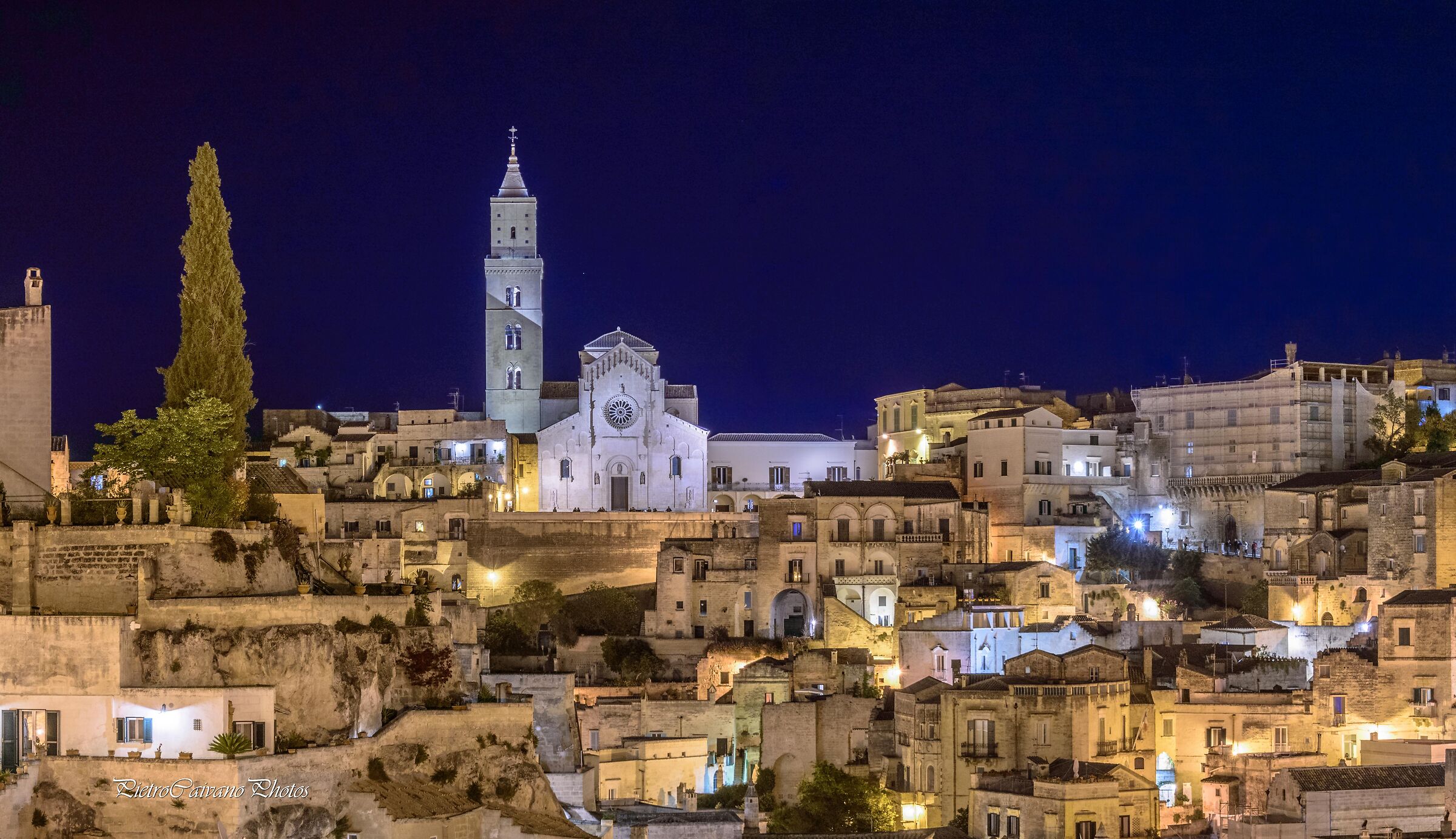 Veduta Notturna sui Sassi