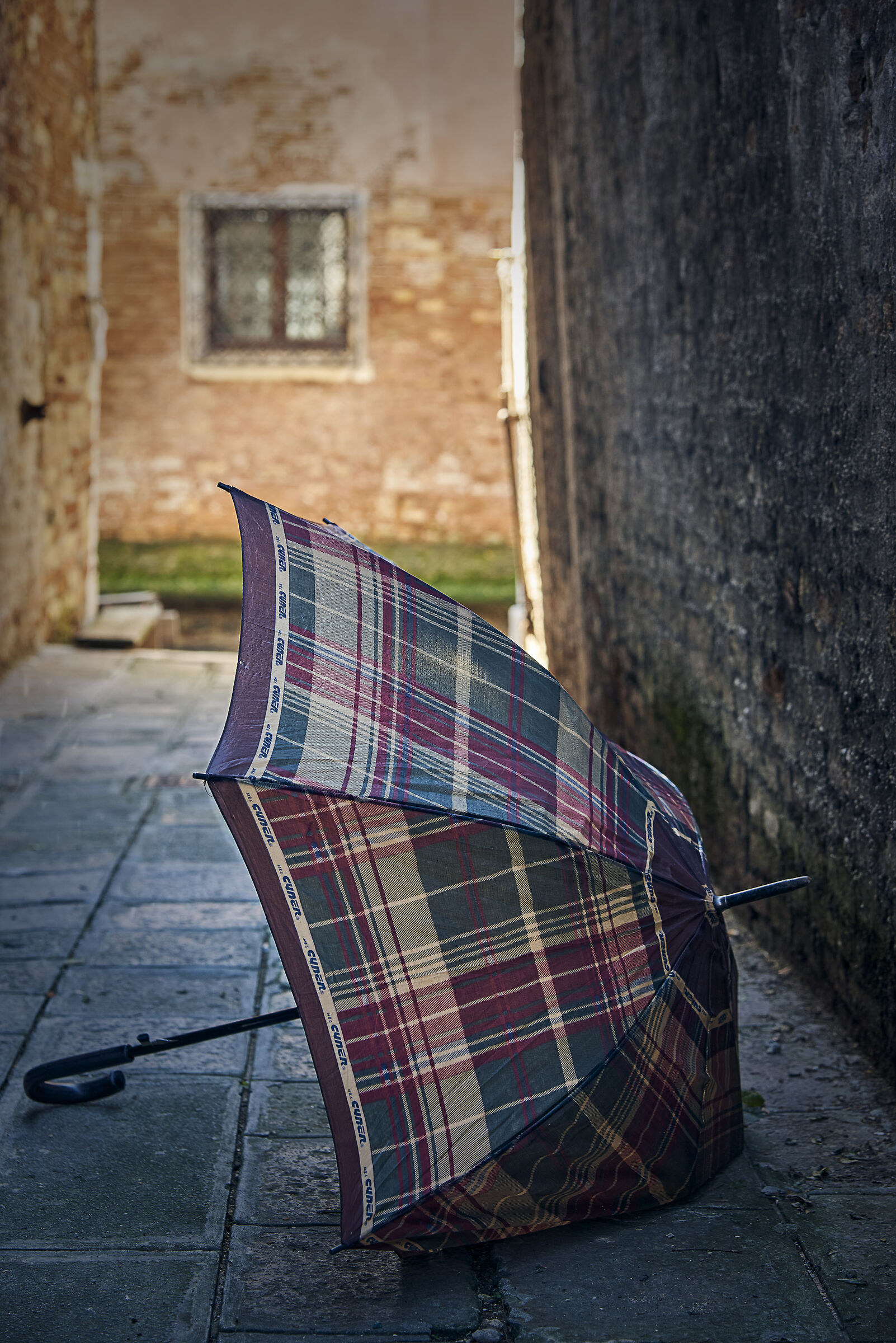 Venezia_ombrello rotto