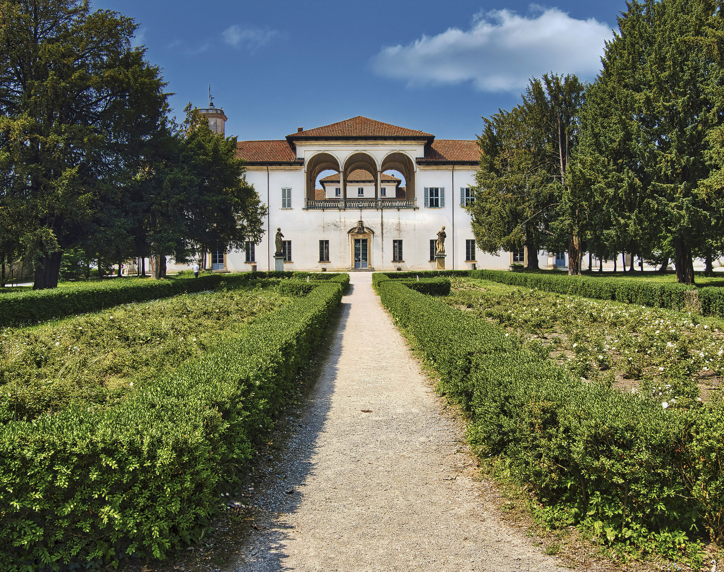 Palazzo Arese Borromeo