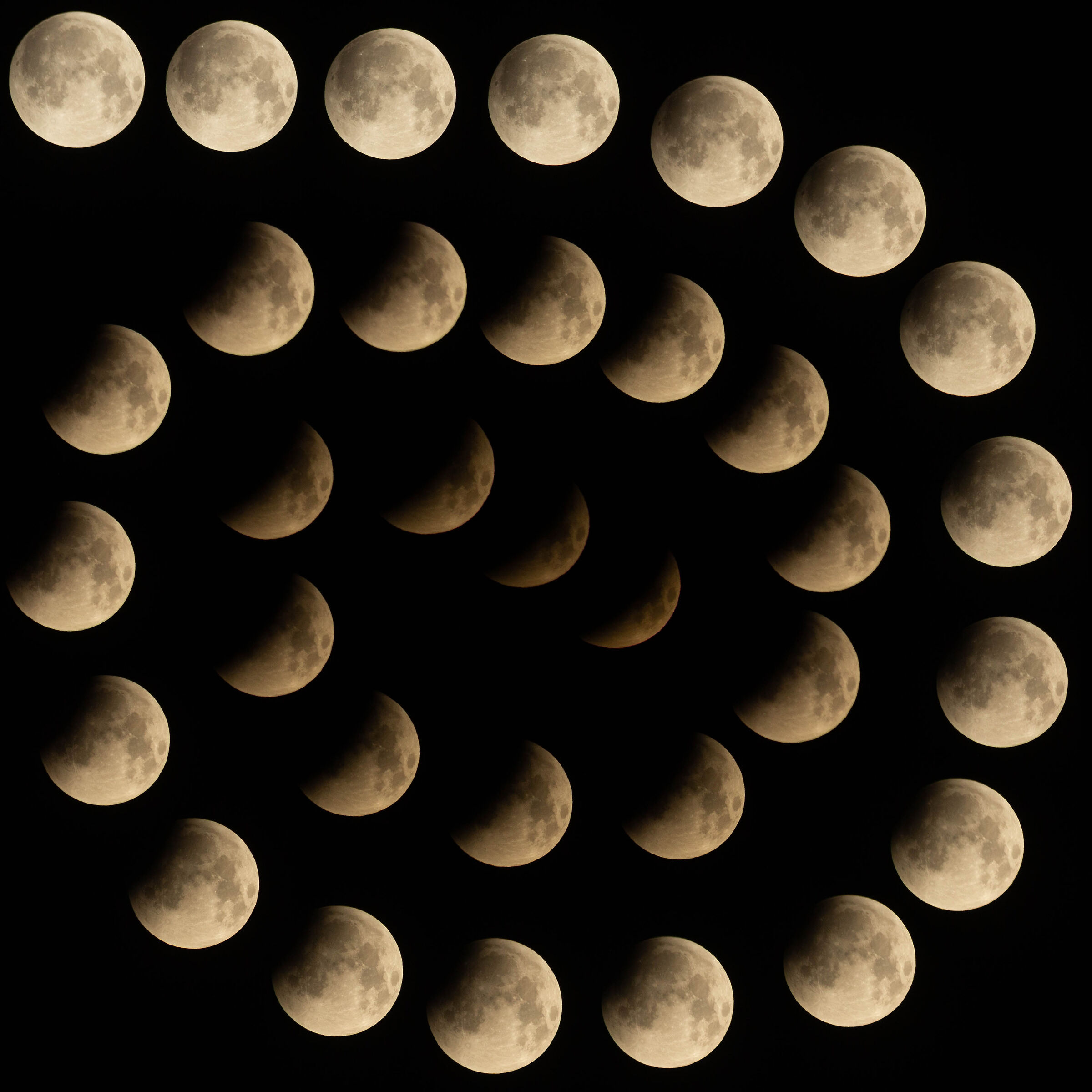 Eclissi lunare totale