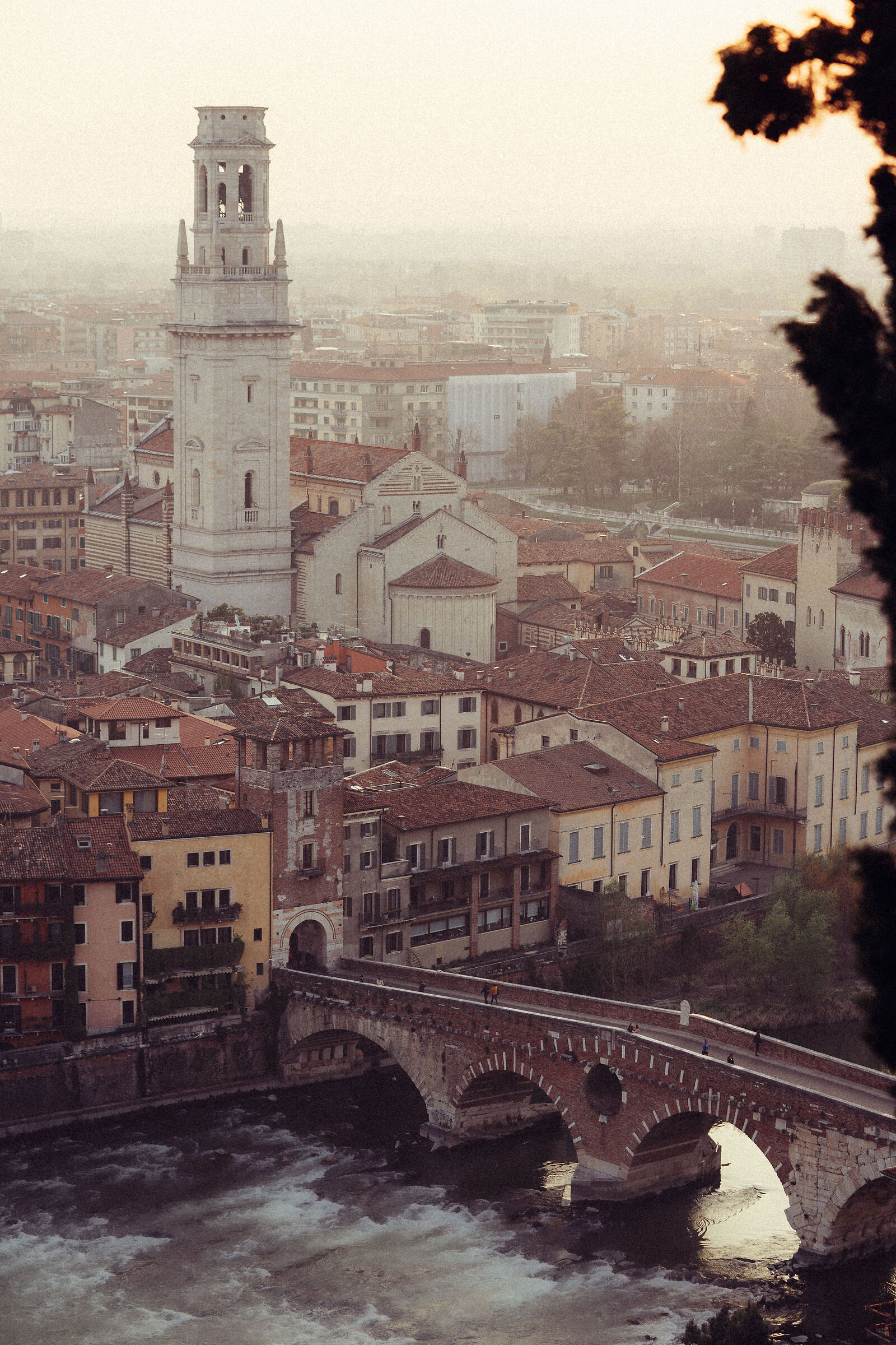 Ponte pietra d'altri tempi