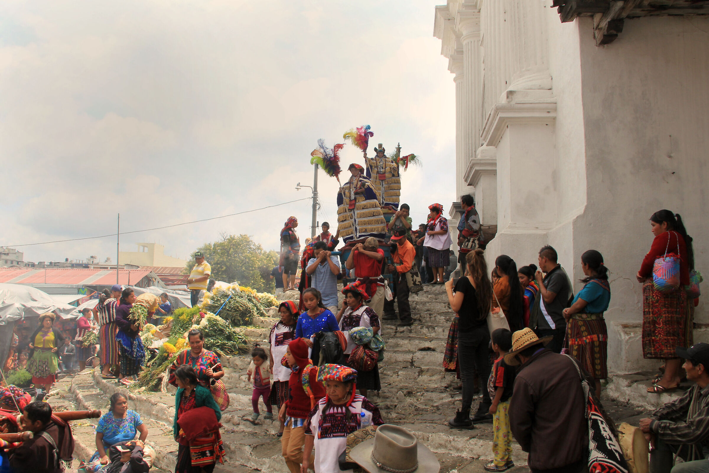 parte la processione