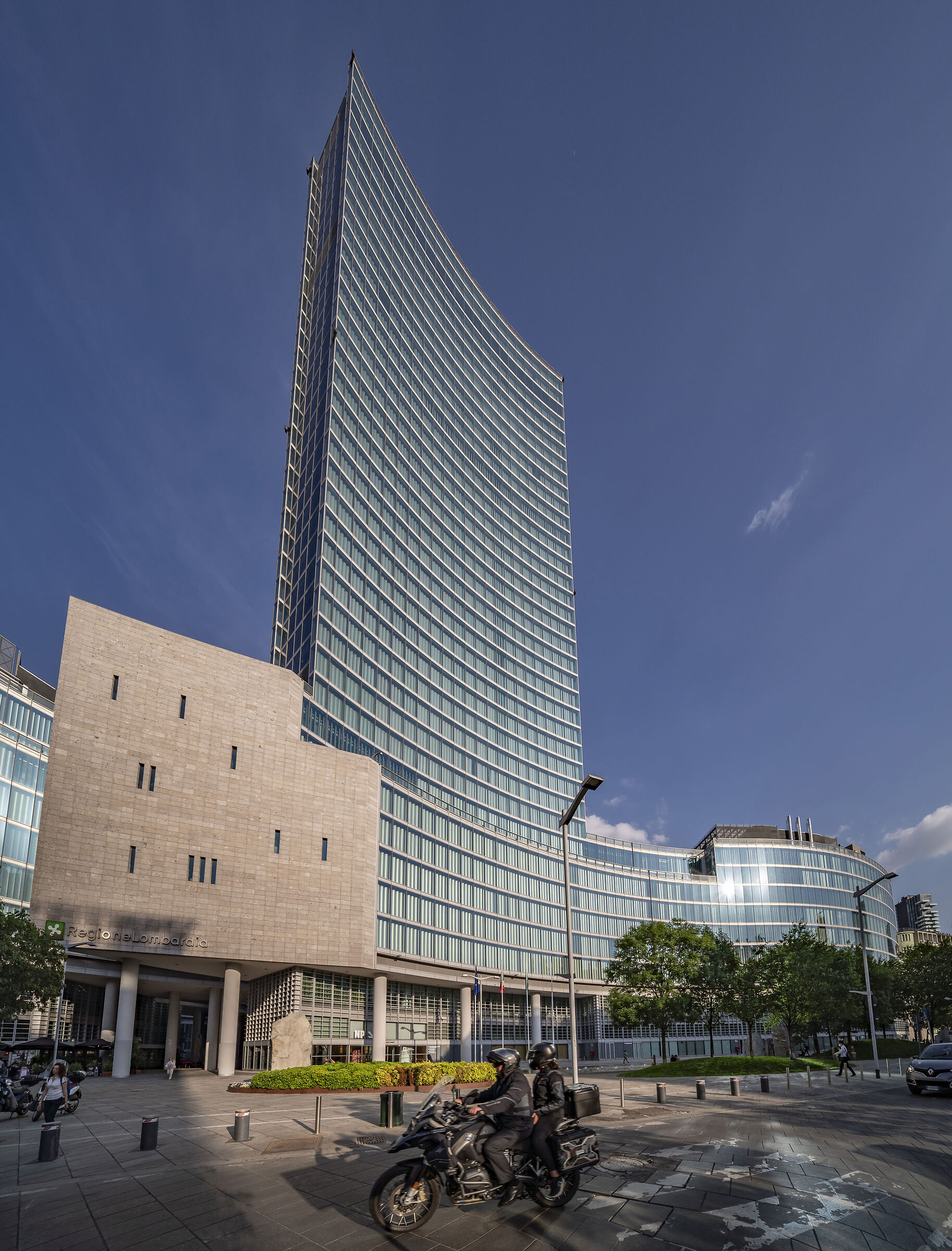 Palazzo Lombardia - 8