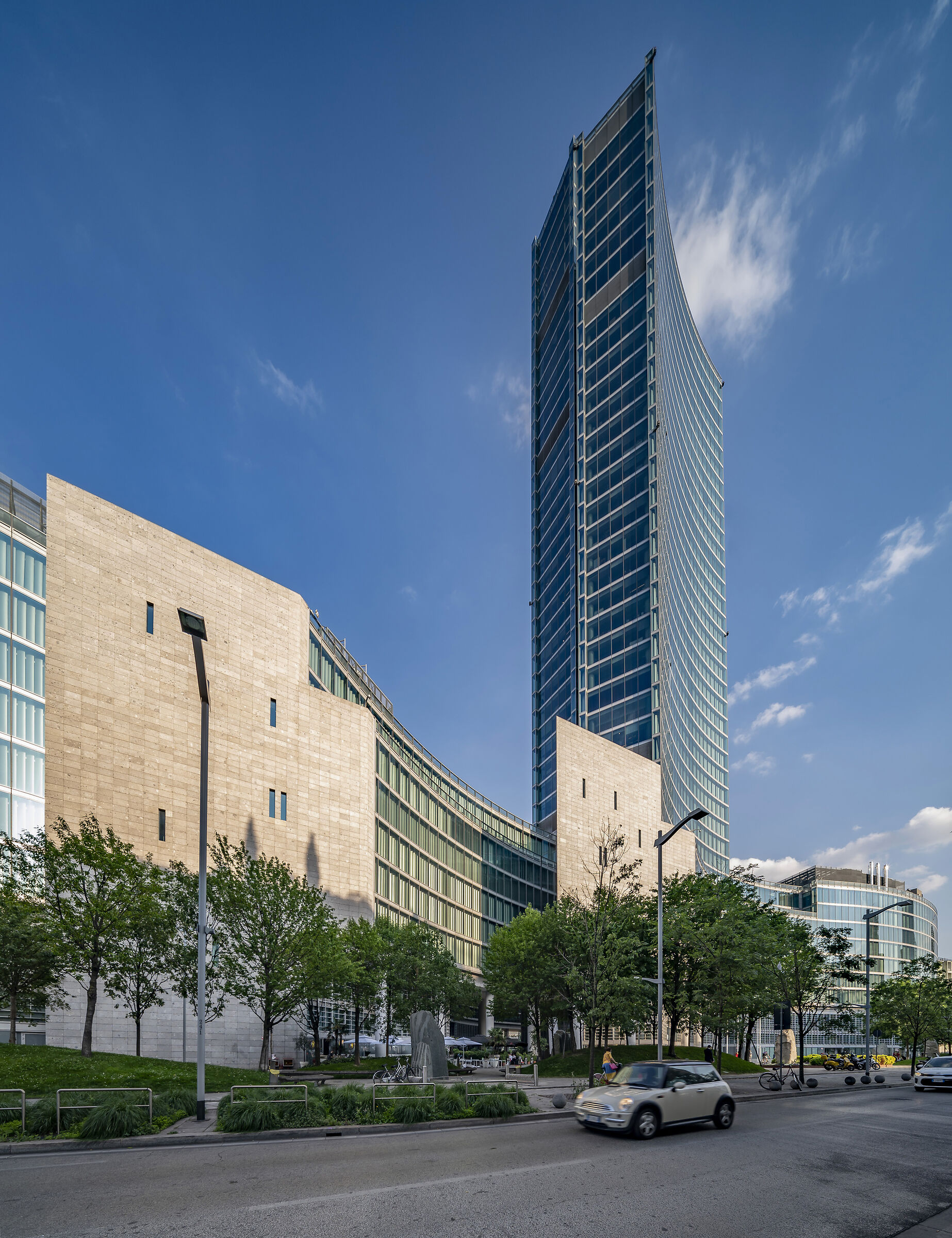 Palazzo Lombardia - 9