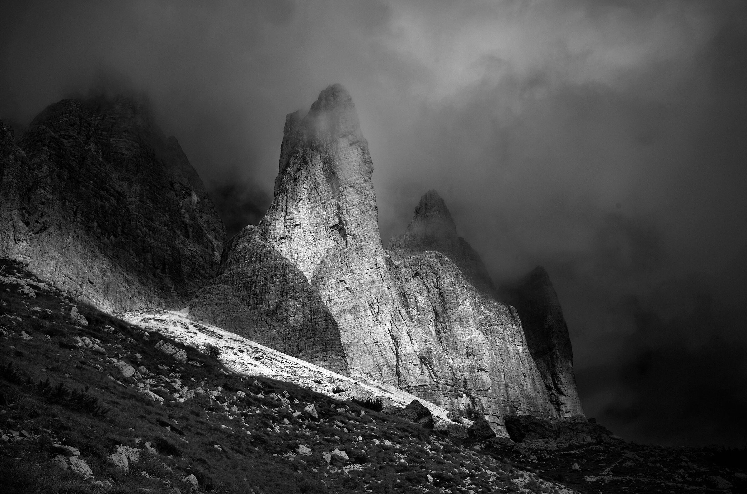 To the peaks of Lavaredo