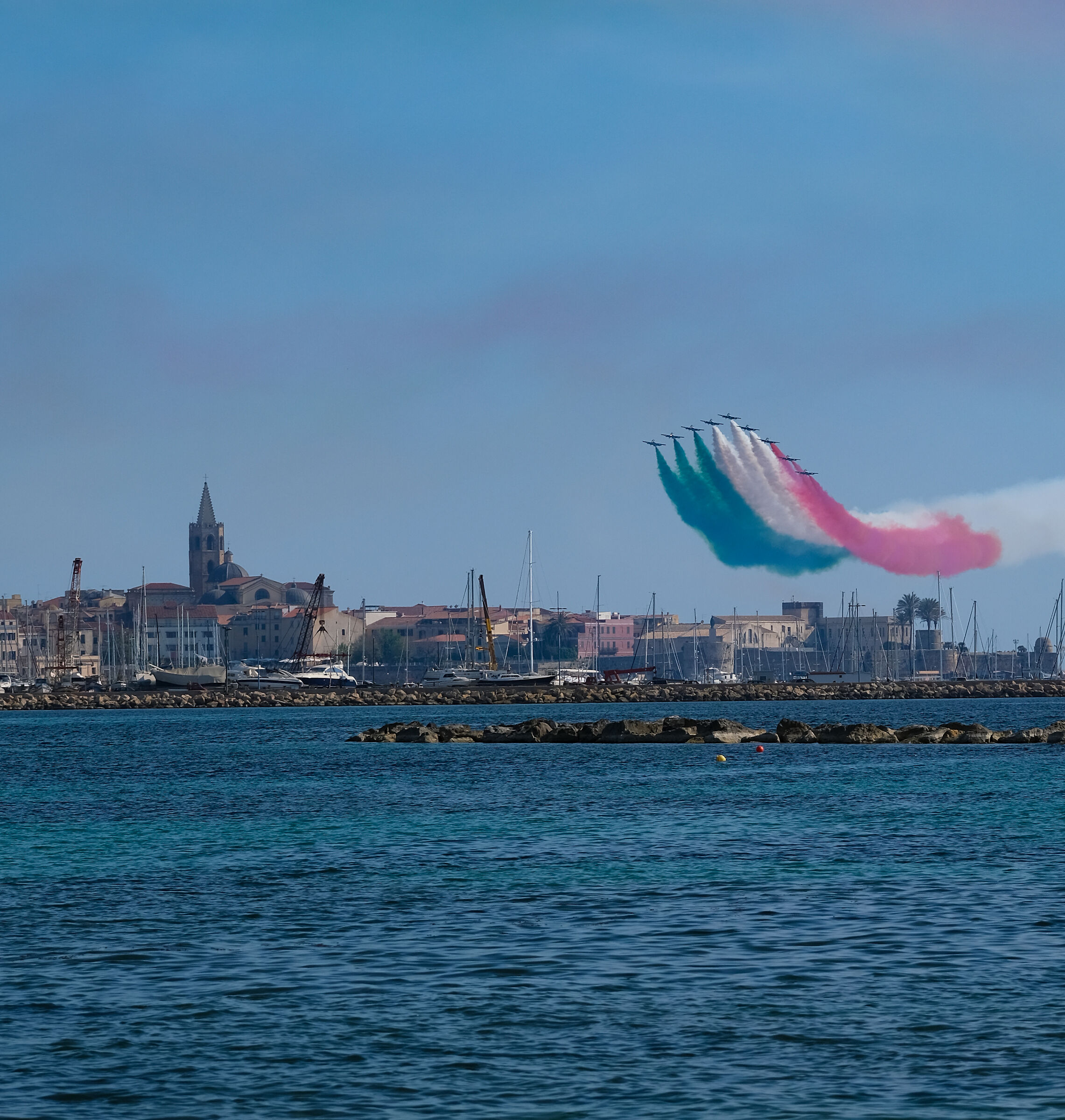 Frecce tricolori on Alghero