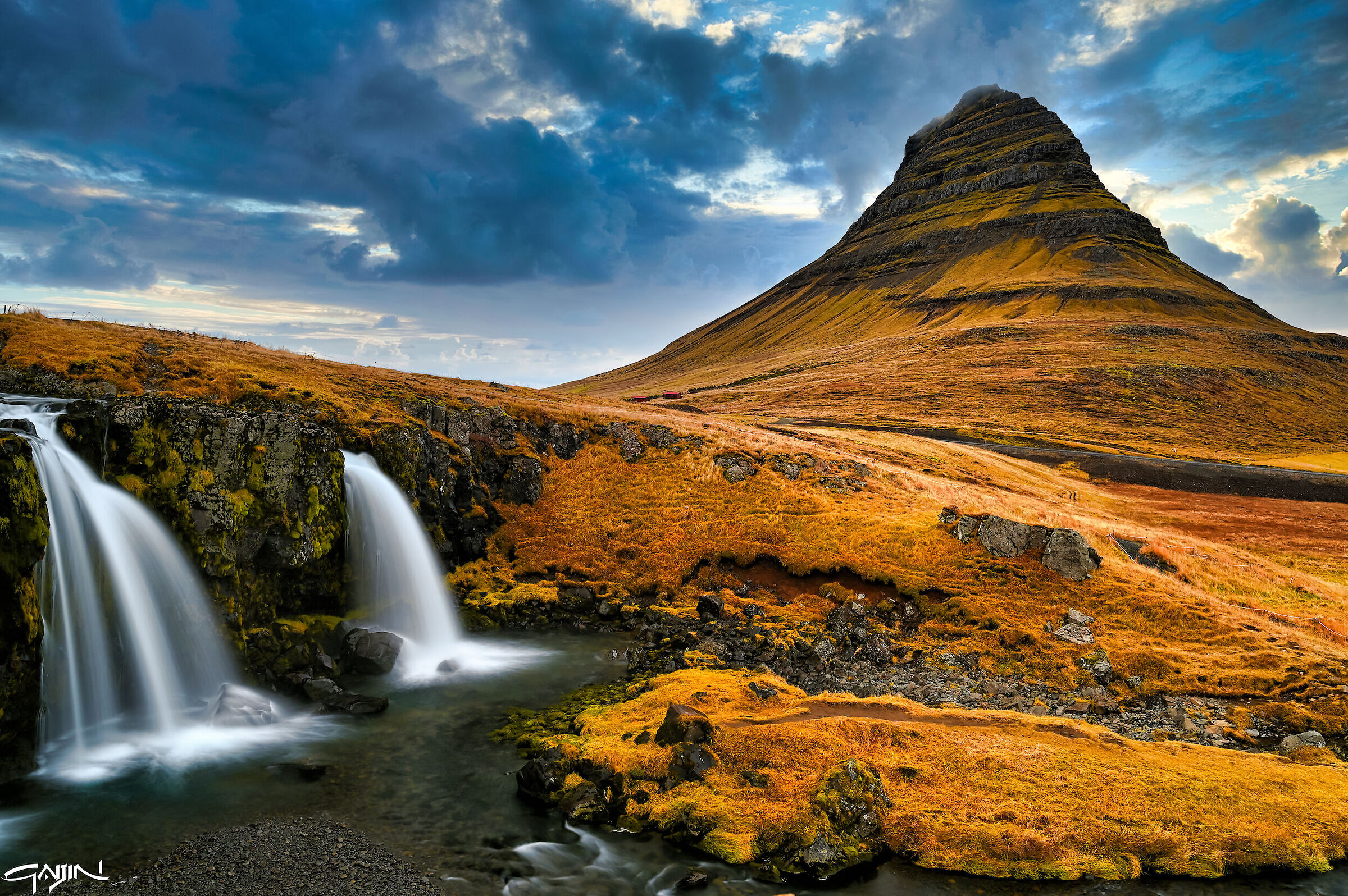Kirkjufell