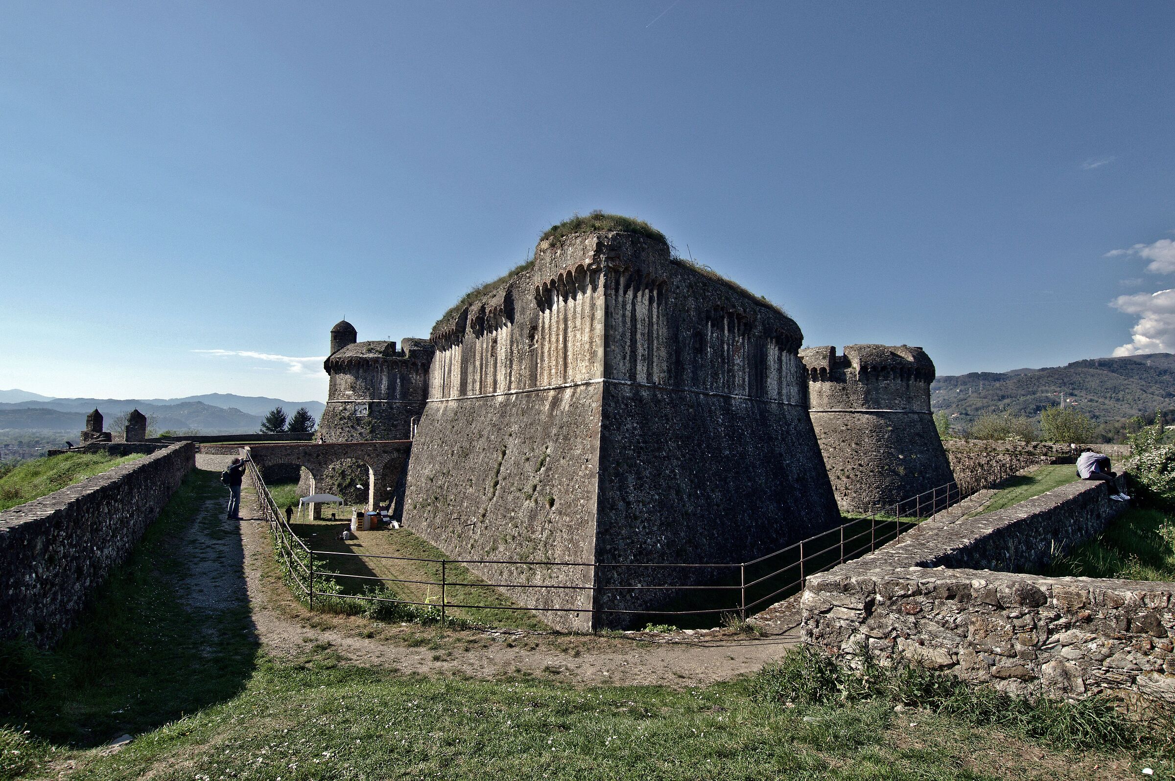 Fortress of Sarzanello 2