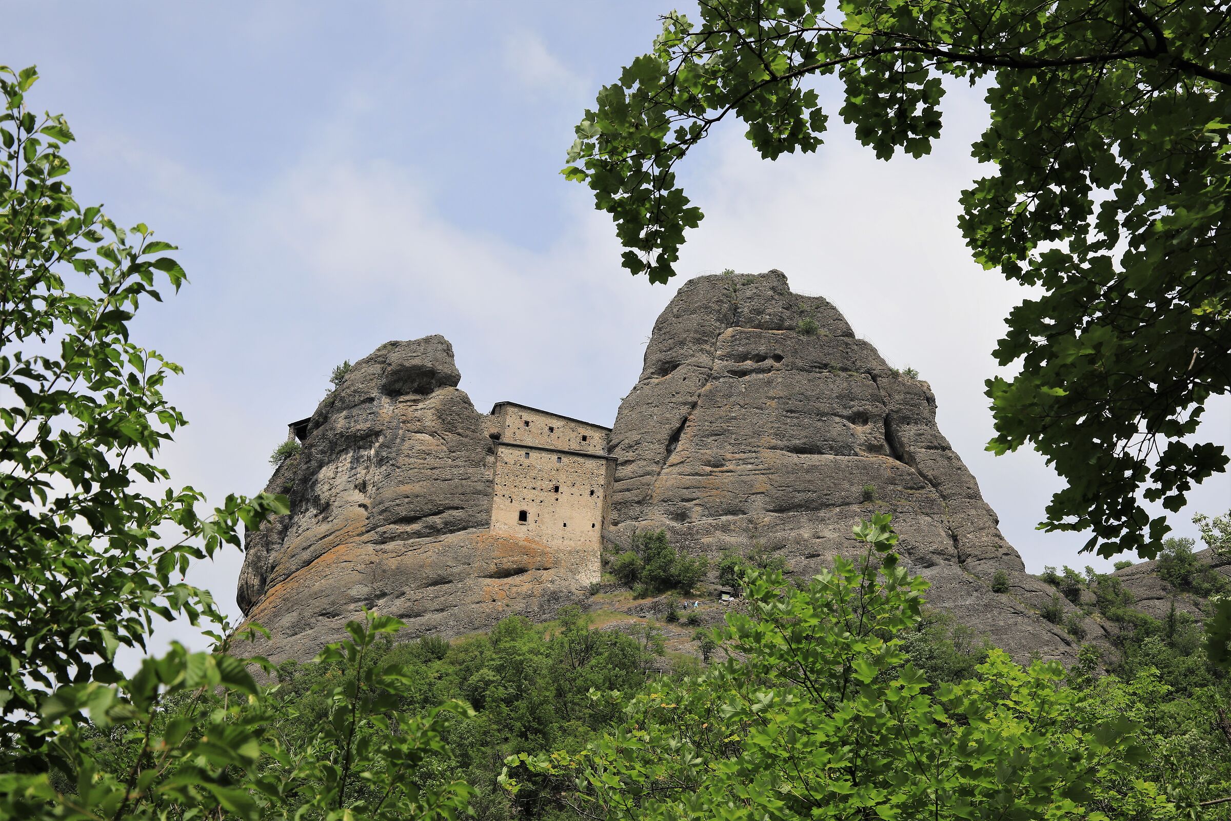 Castle of the stone (Vobbia)