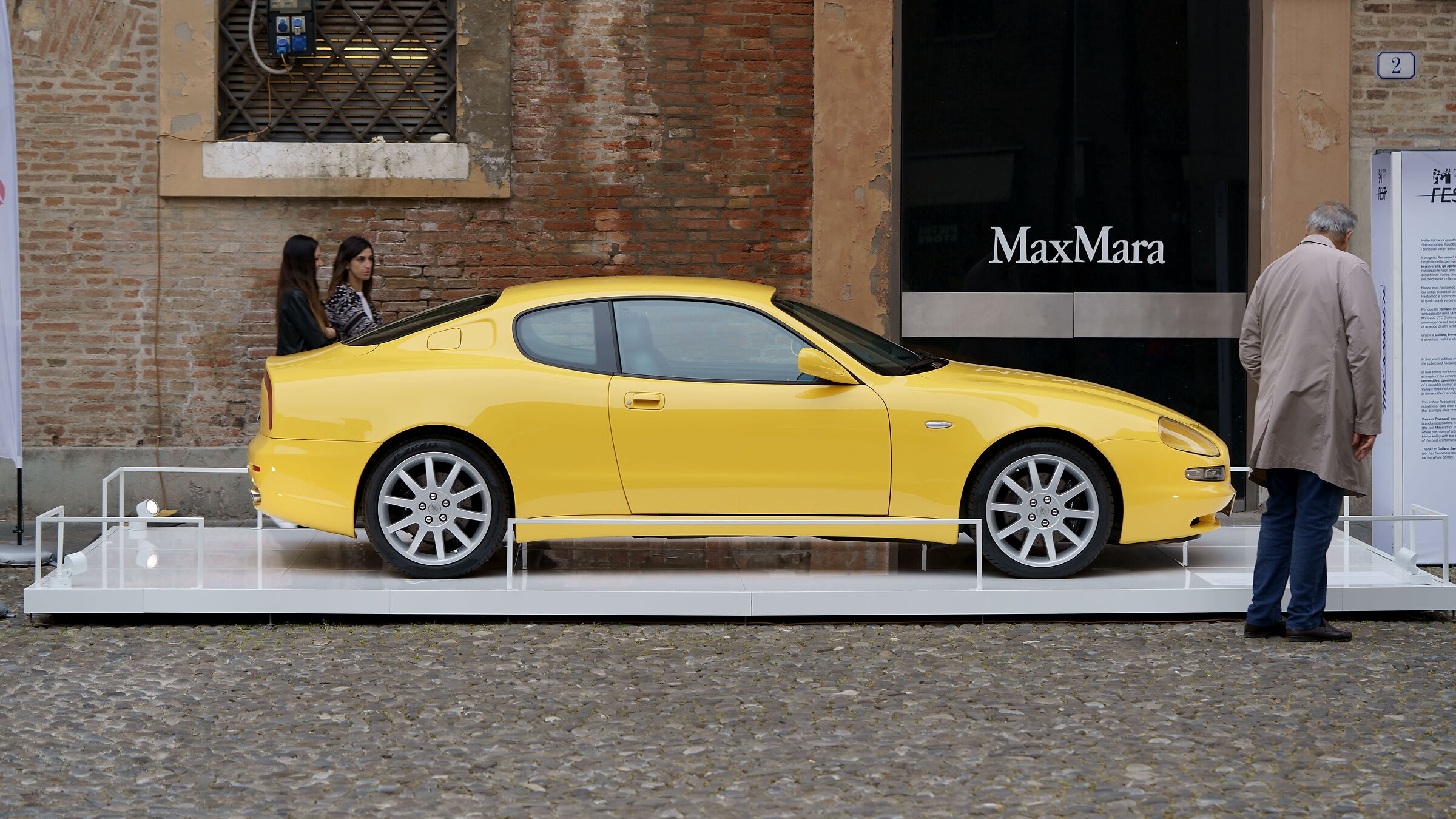 Oh well, just a look!