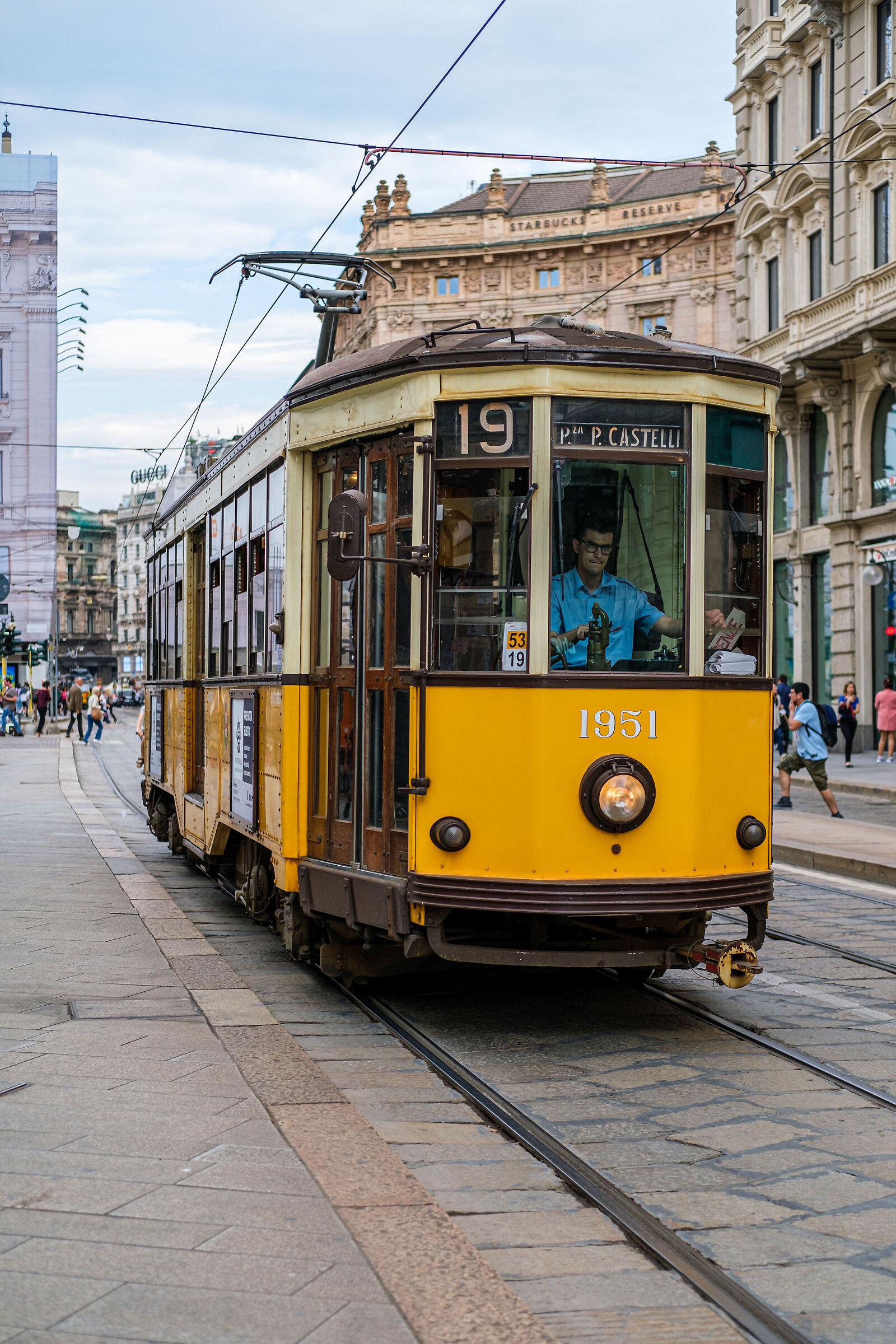 Via Orefici - Milano