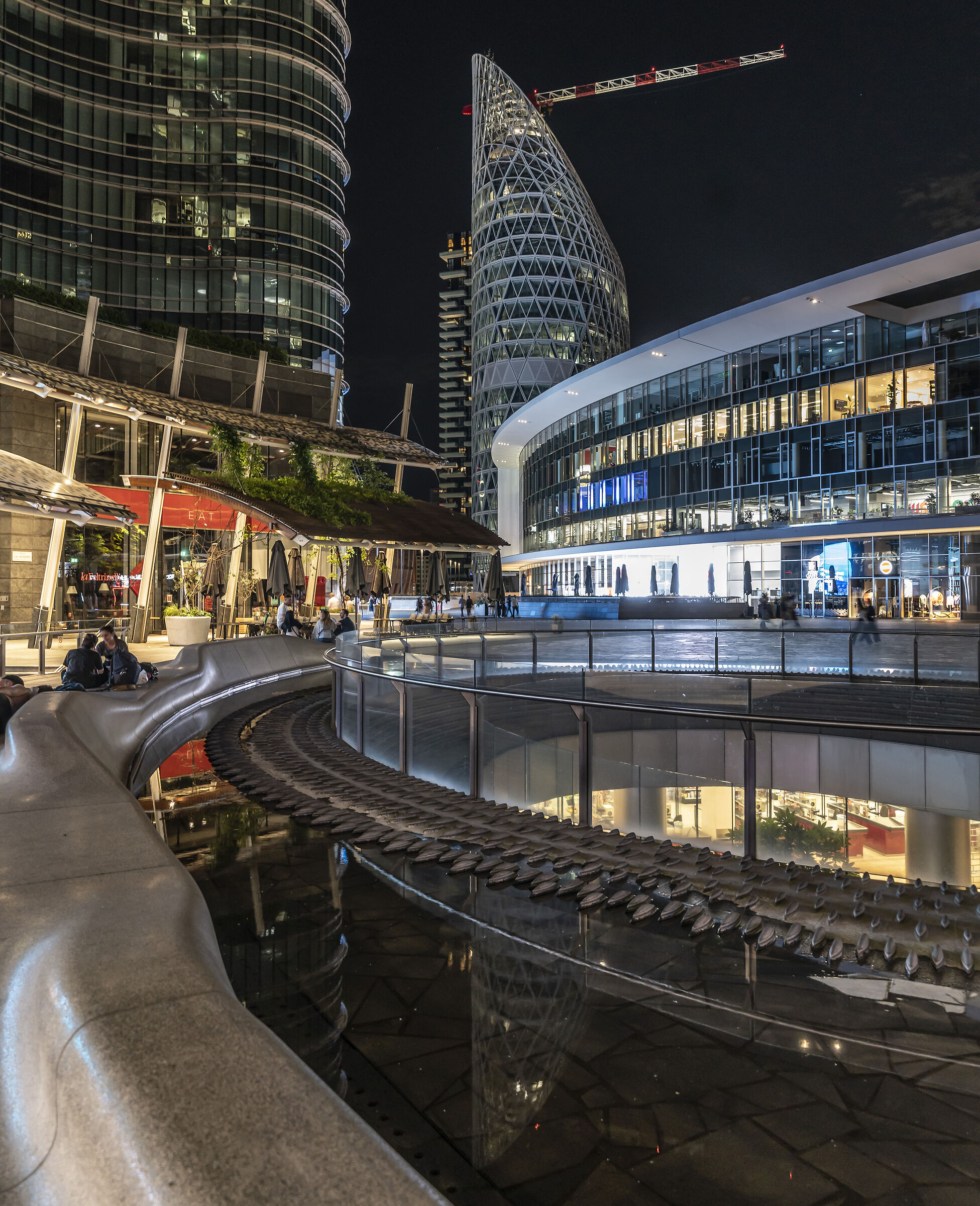 Skyscrapers of Porta Nuova - 16 May 2022, 22:32