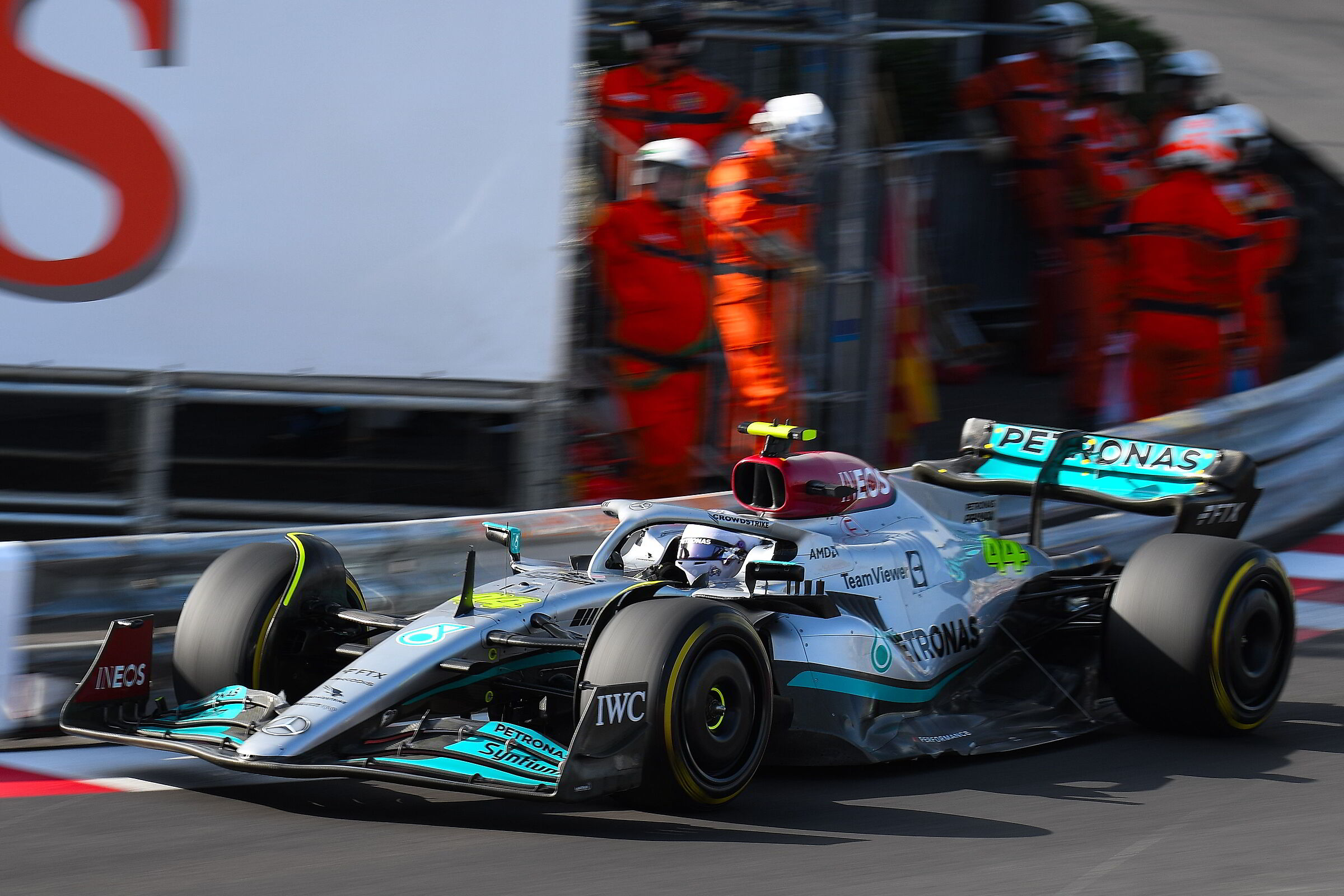 Hamilton - Mercedes W13