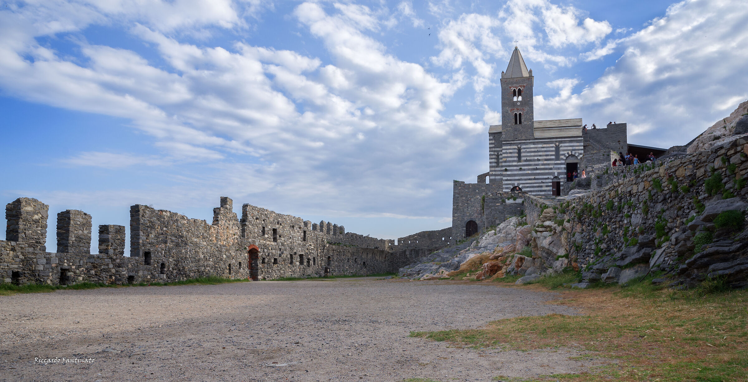 Portovenere  il piazzale sotto San Pietro