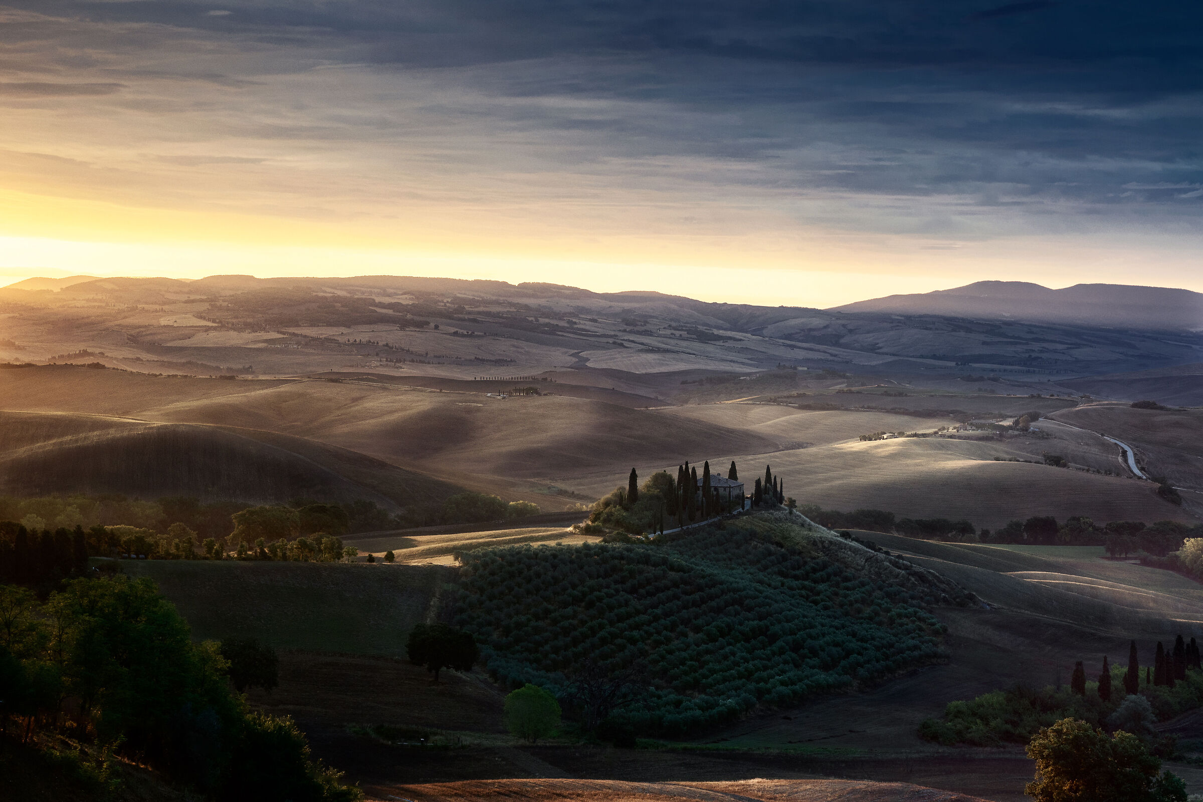 Alba in val d'Orcia