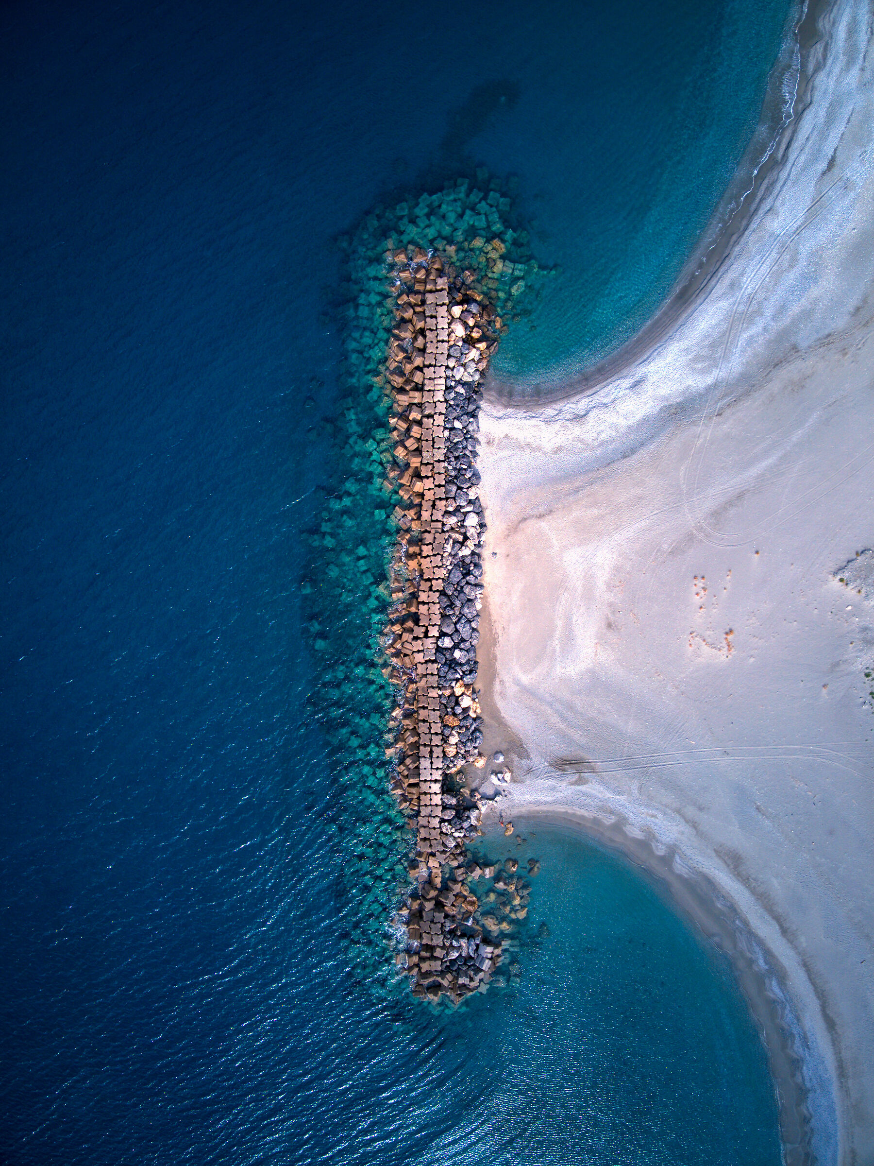 Spiagge deserte ed assolate