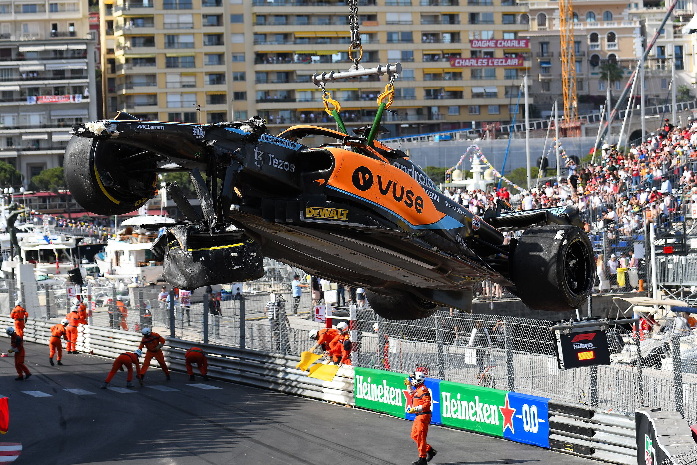 Ricciardo crash - McLaren #3