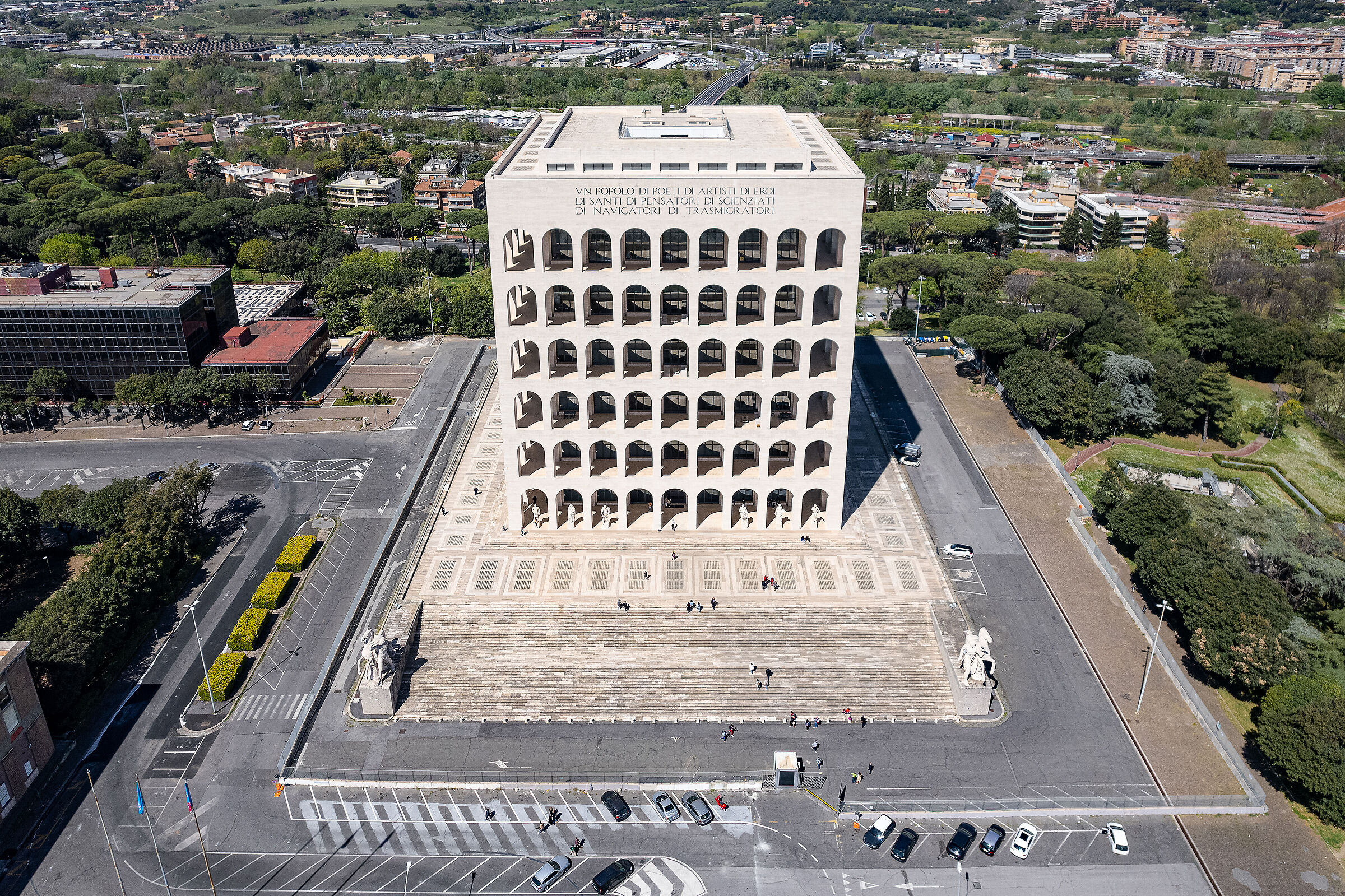 The Square Colosseum