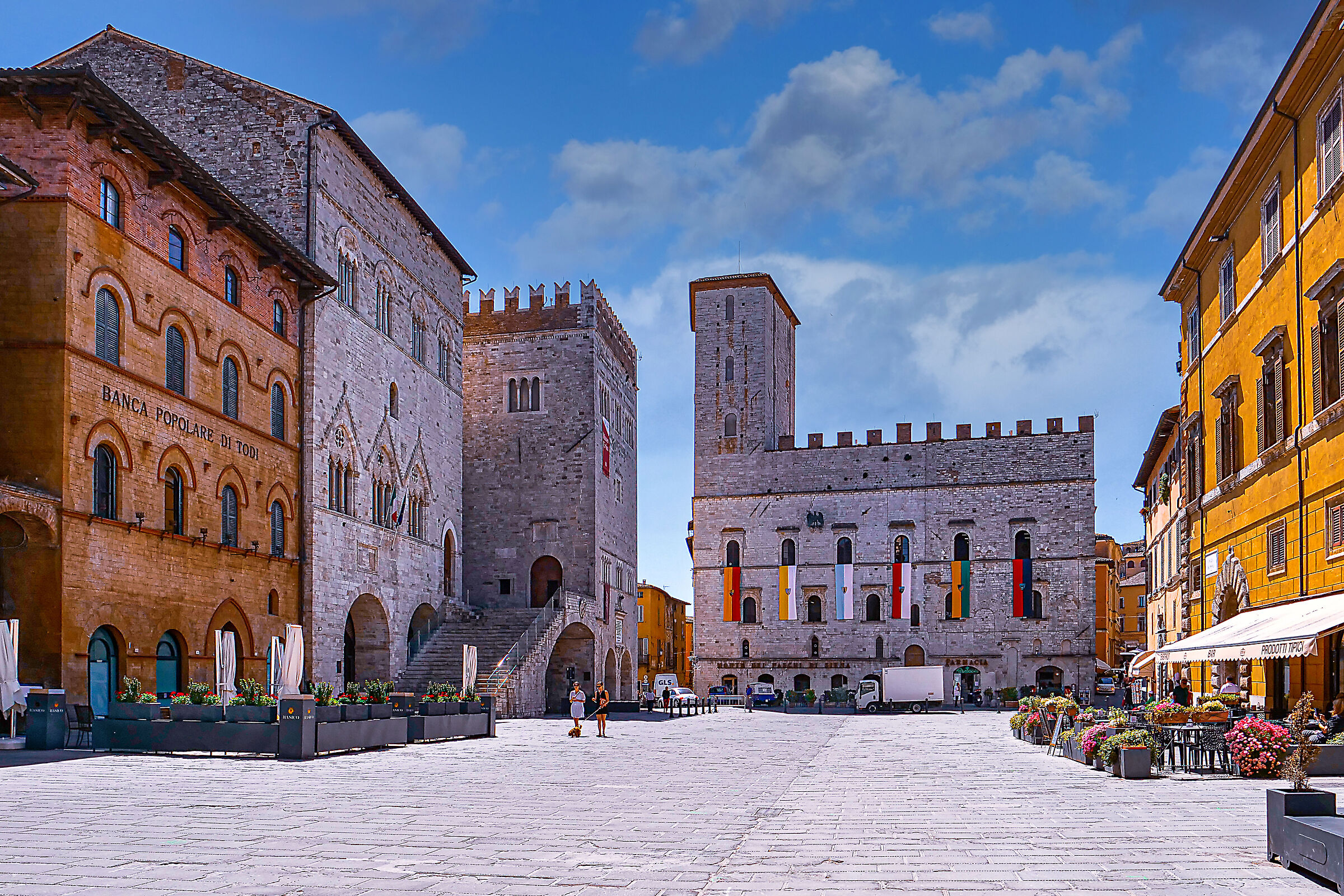 P.zza del Popolo - Todi