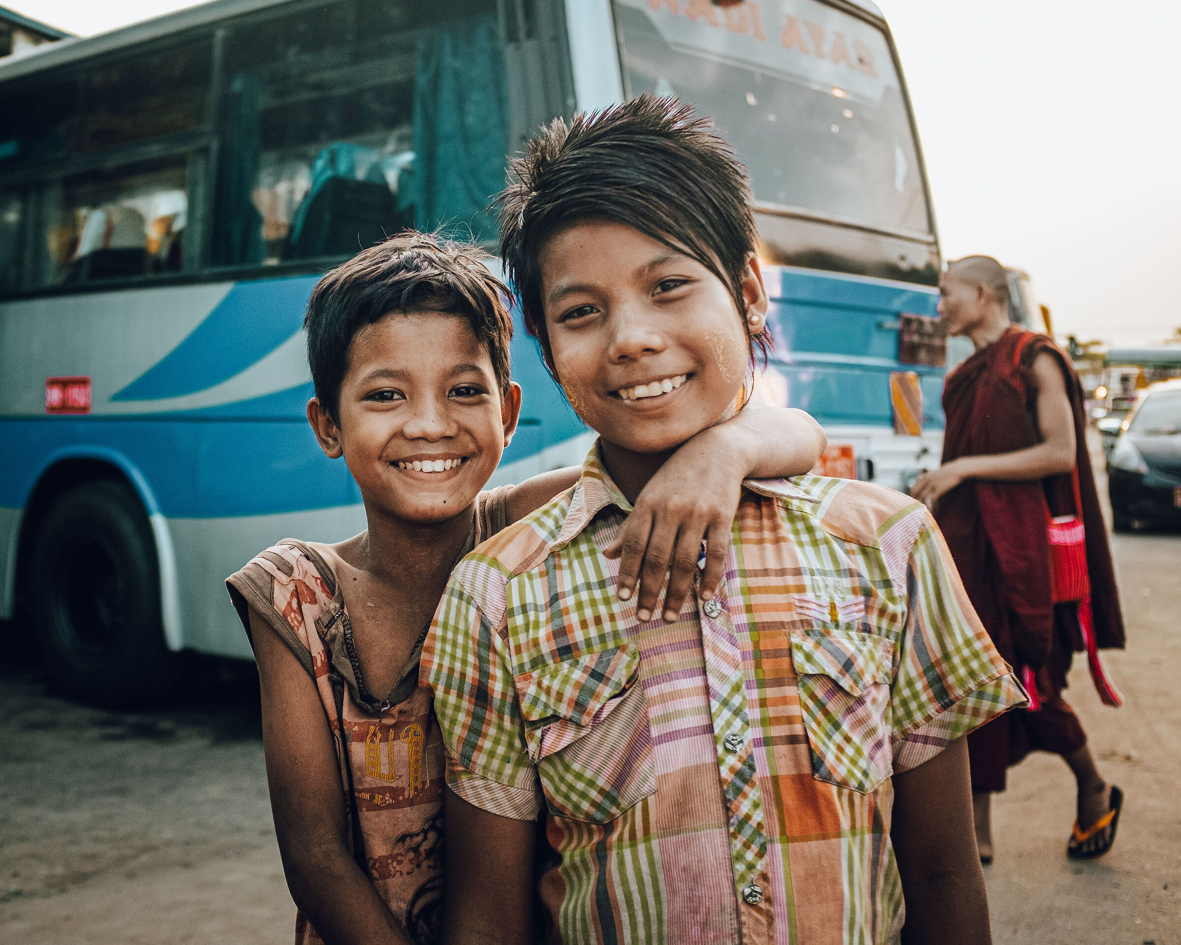 Cercando una via per Nyaungshwe / Yangon - Myanmar