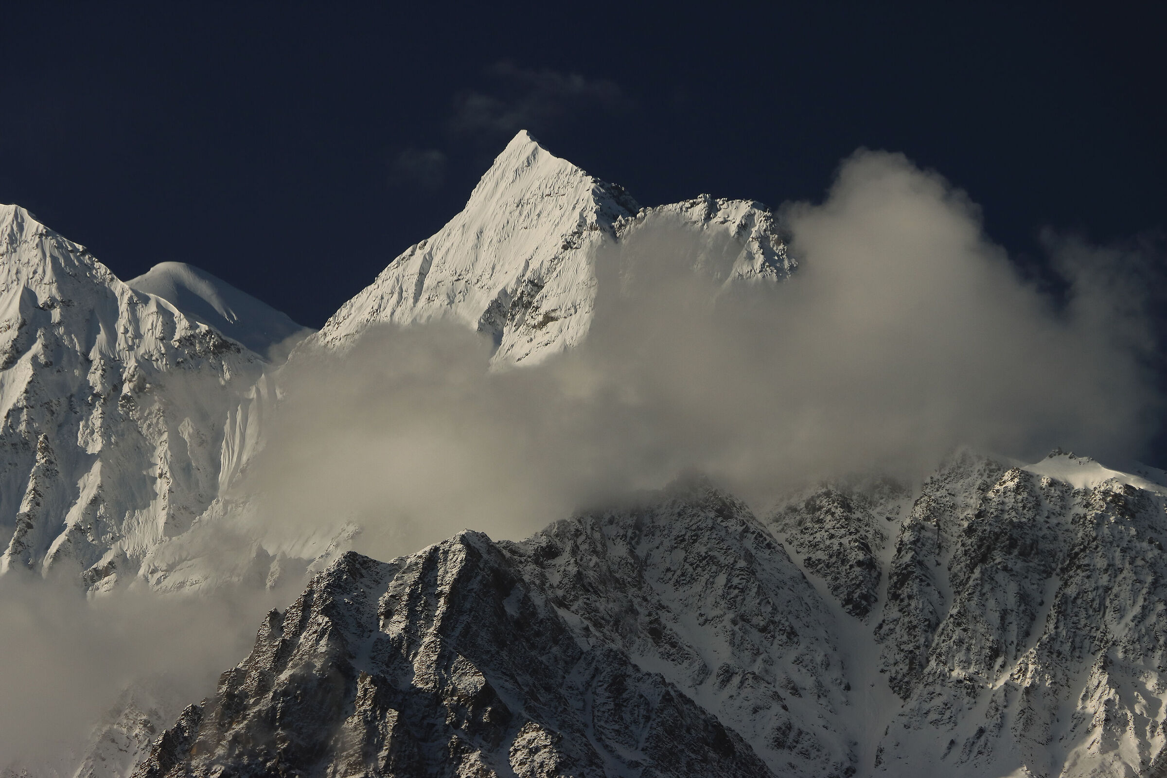 the Nilgiri (7,061 m)