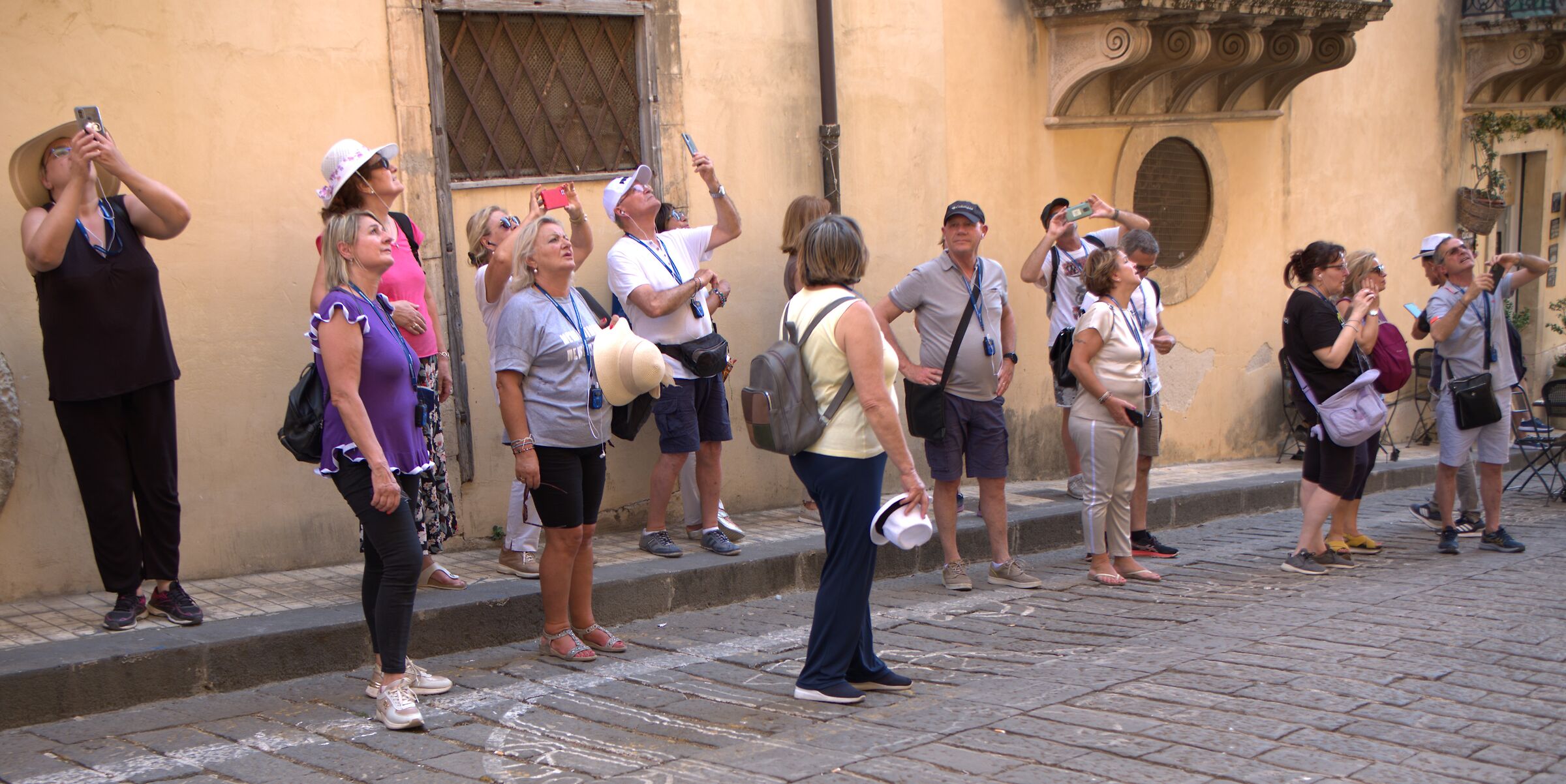 iphon killed the camera star... (?)