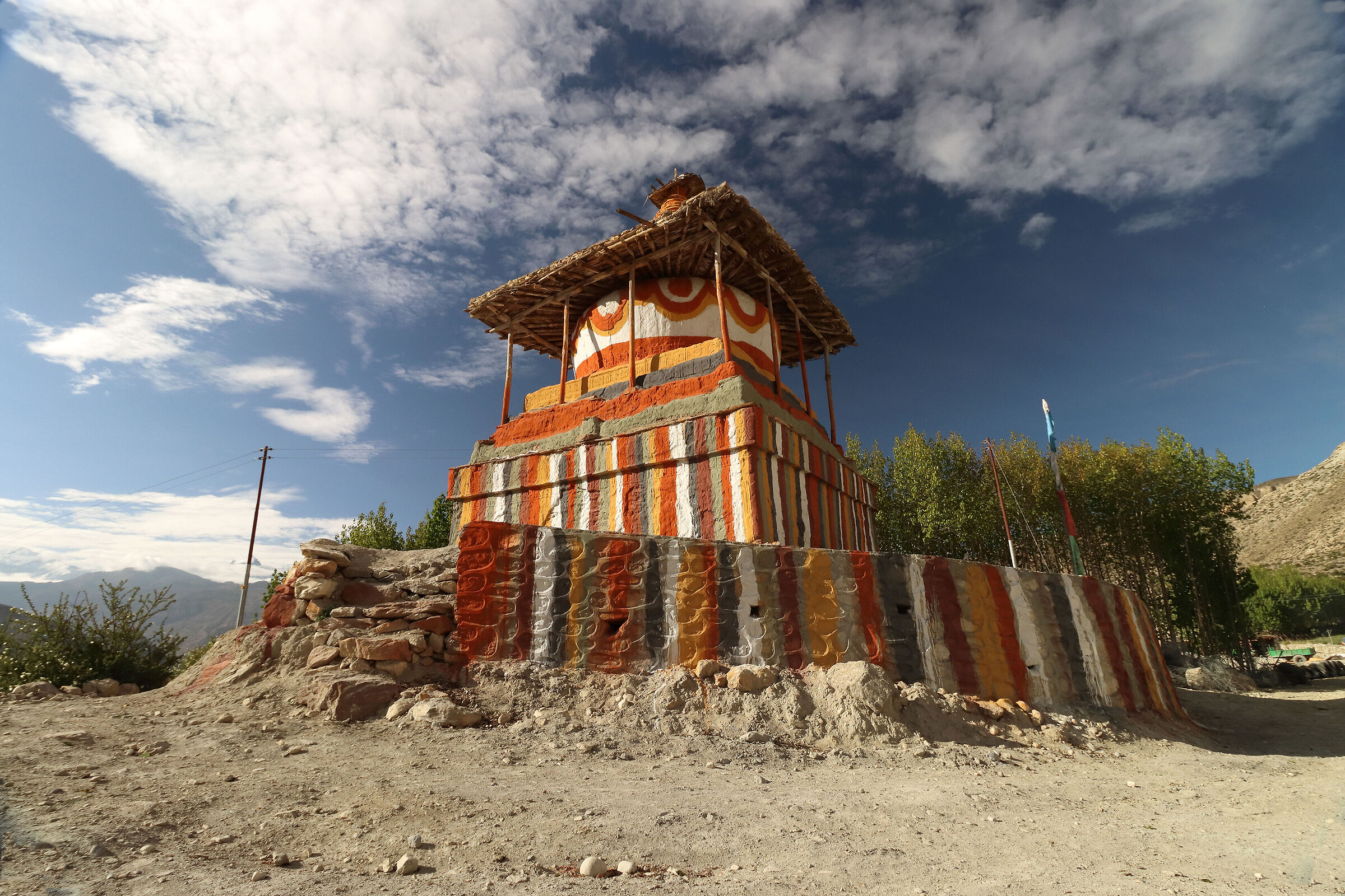 on the road to Ghiling
