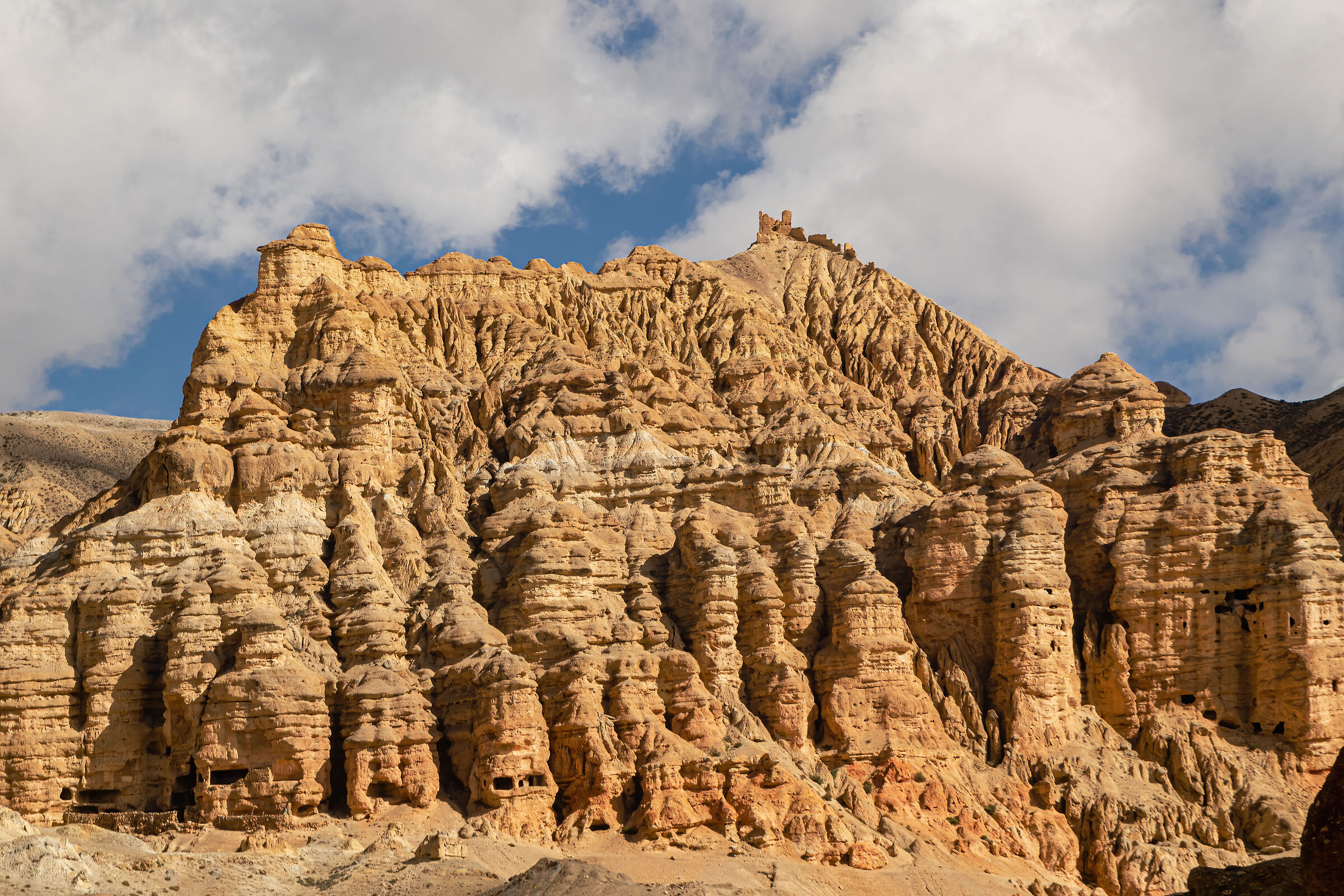 Upper Mustang.Erosione Naturale."Canne D'organo&quo...
