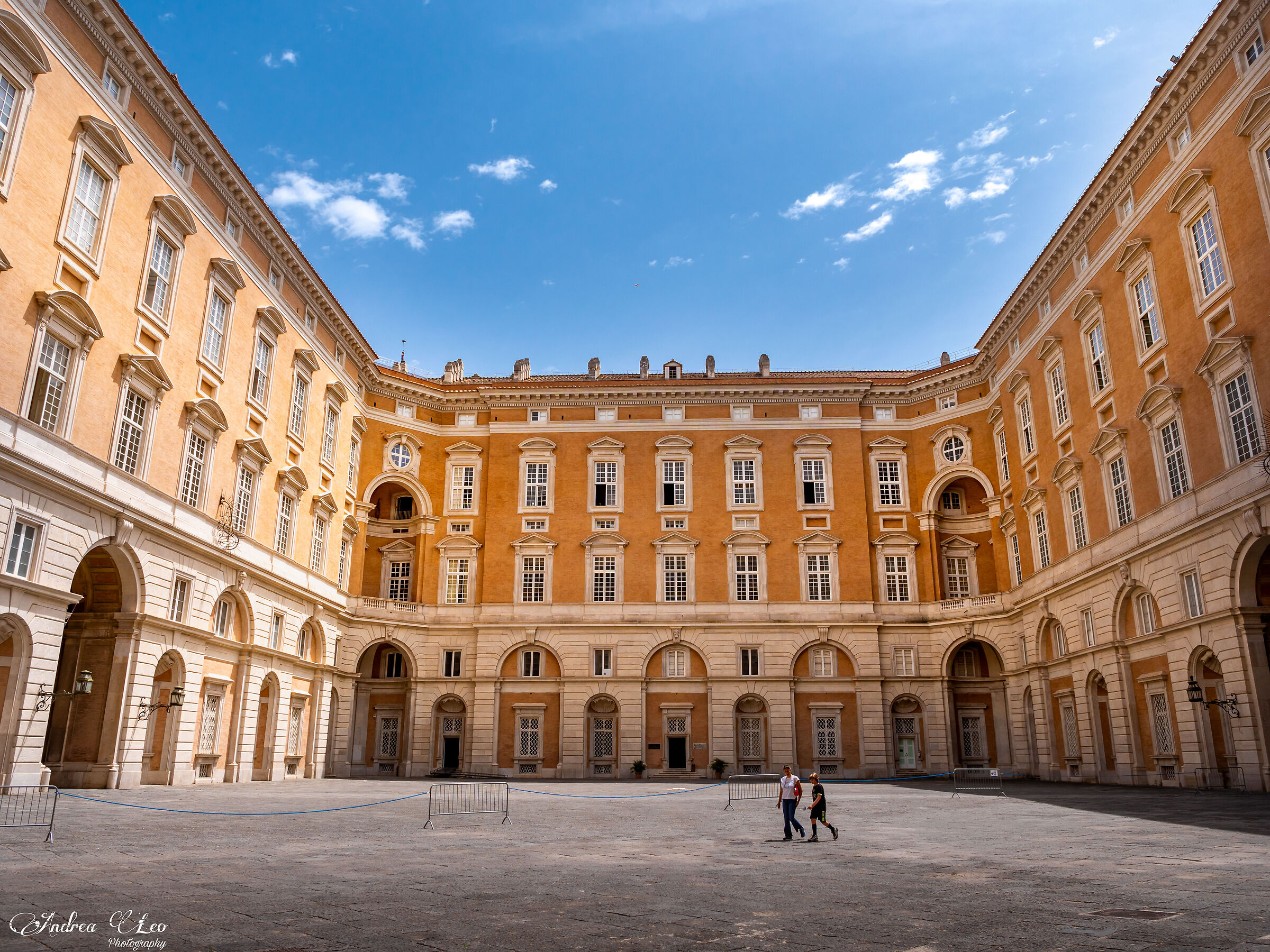 Reggia di Caserta - Imponenza alle spalle