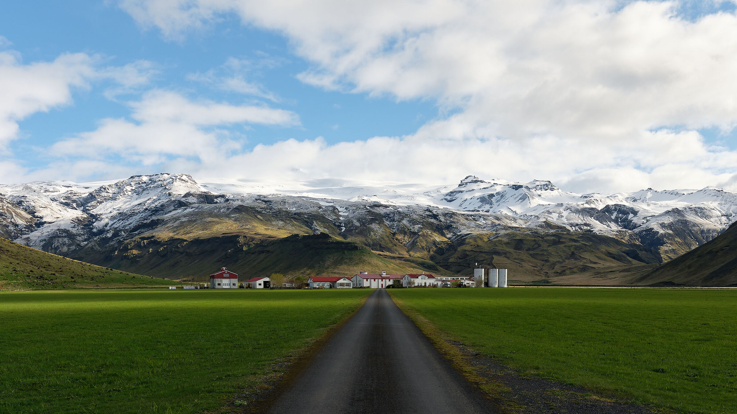 Dipinti oltre il finestrino
