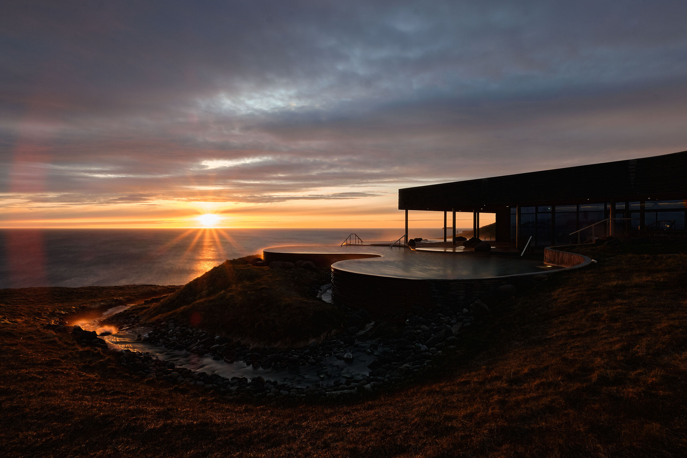 Arctic sunset at Geosea - Pt.1