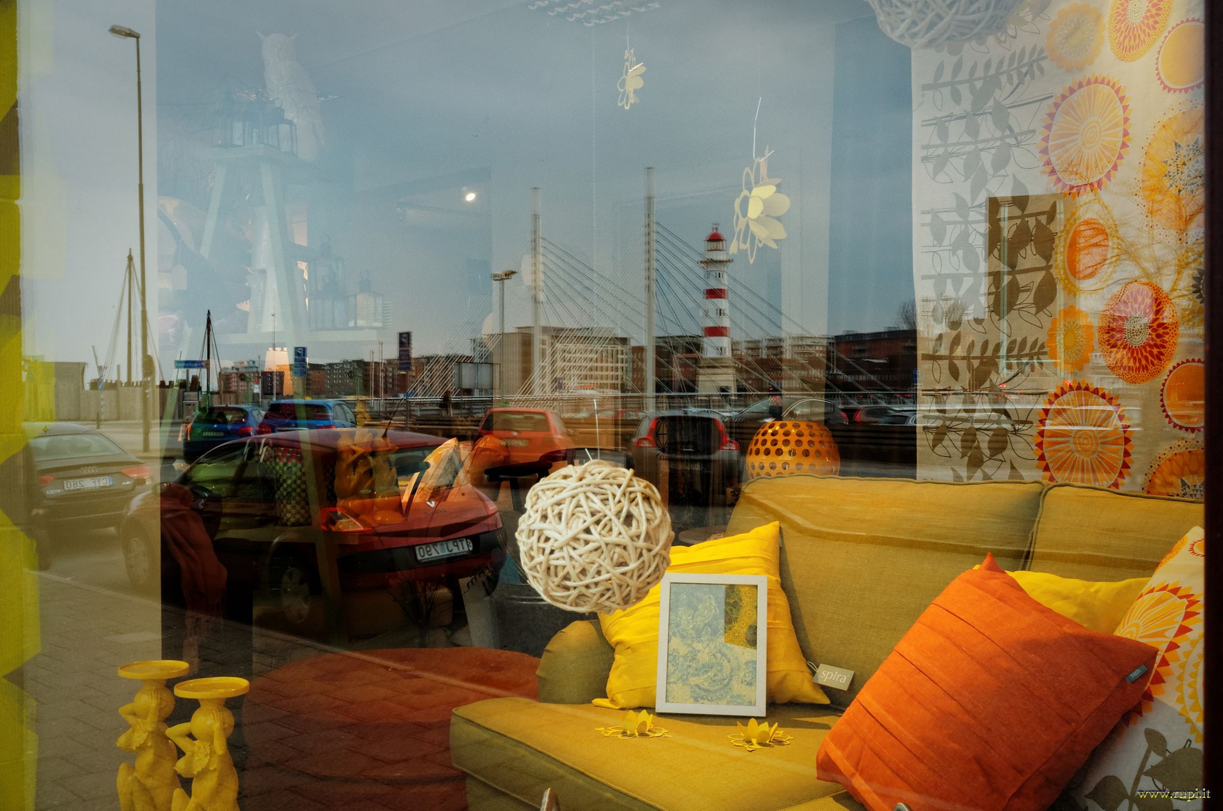 Il faro... in vetrina