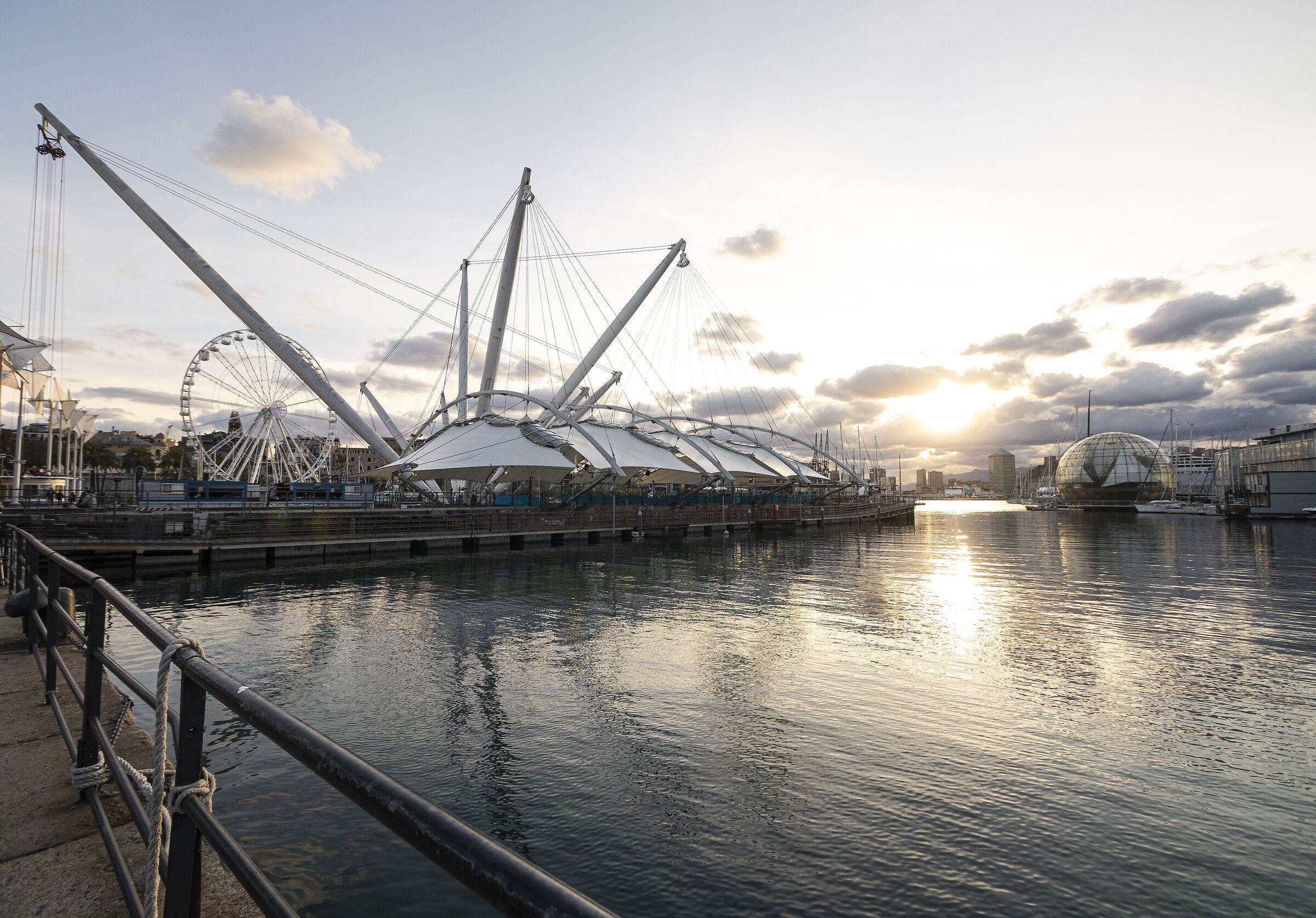 Genova, Porto Antico