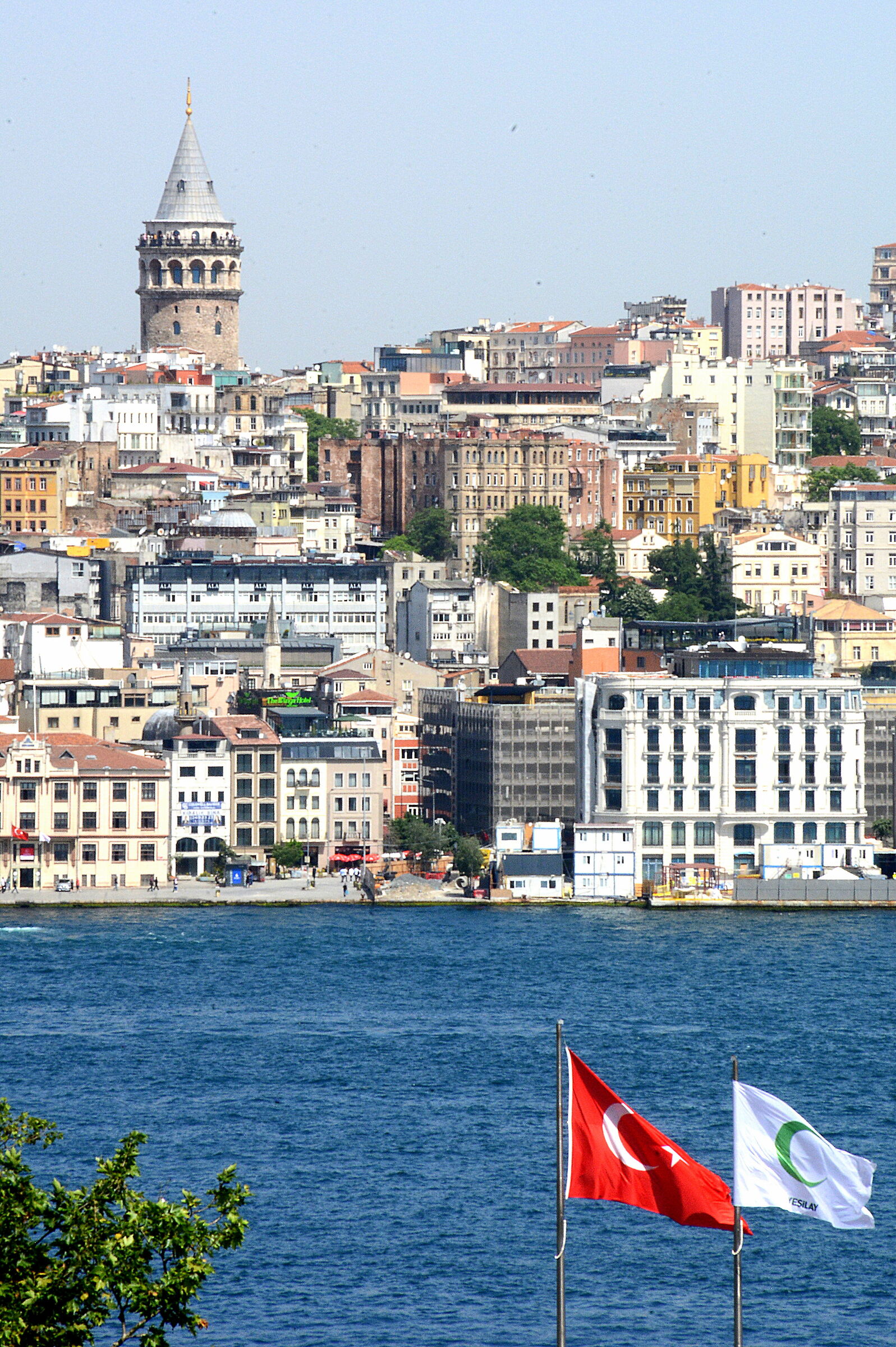 Istanbul, Torre di Galata vista dal Corno d'Oro