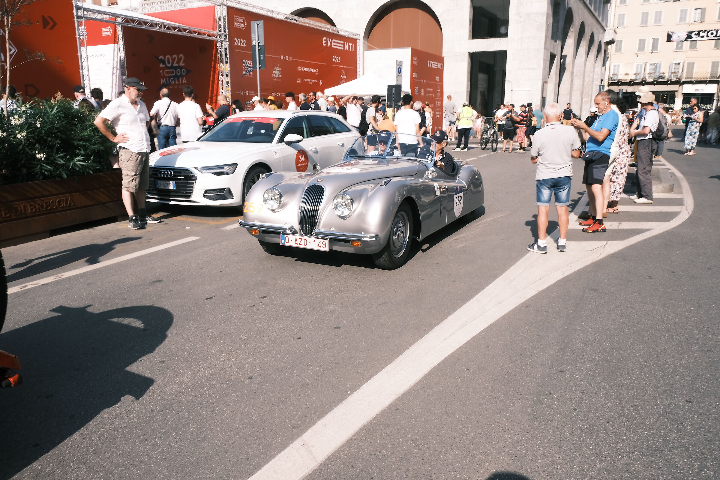 1000 miles historic '22 jaguar Roadster