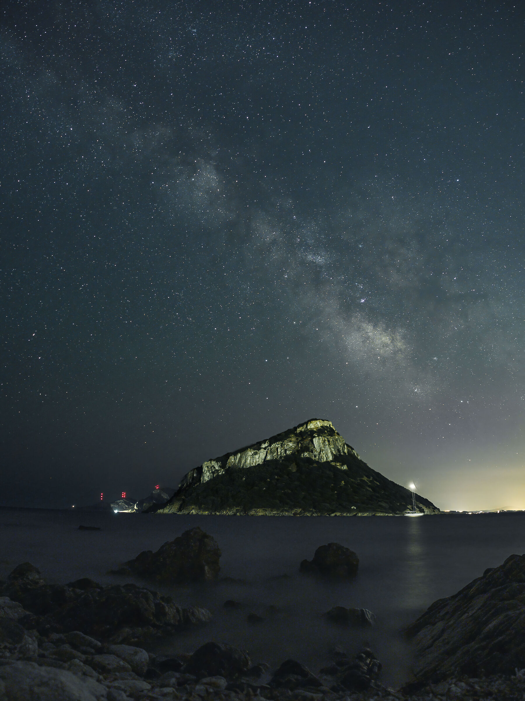 Figarolo by night