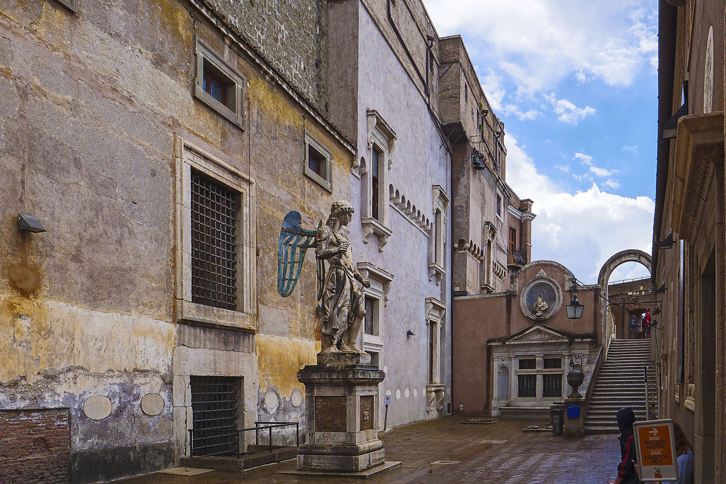 Cortile dell' Angelo