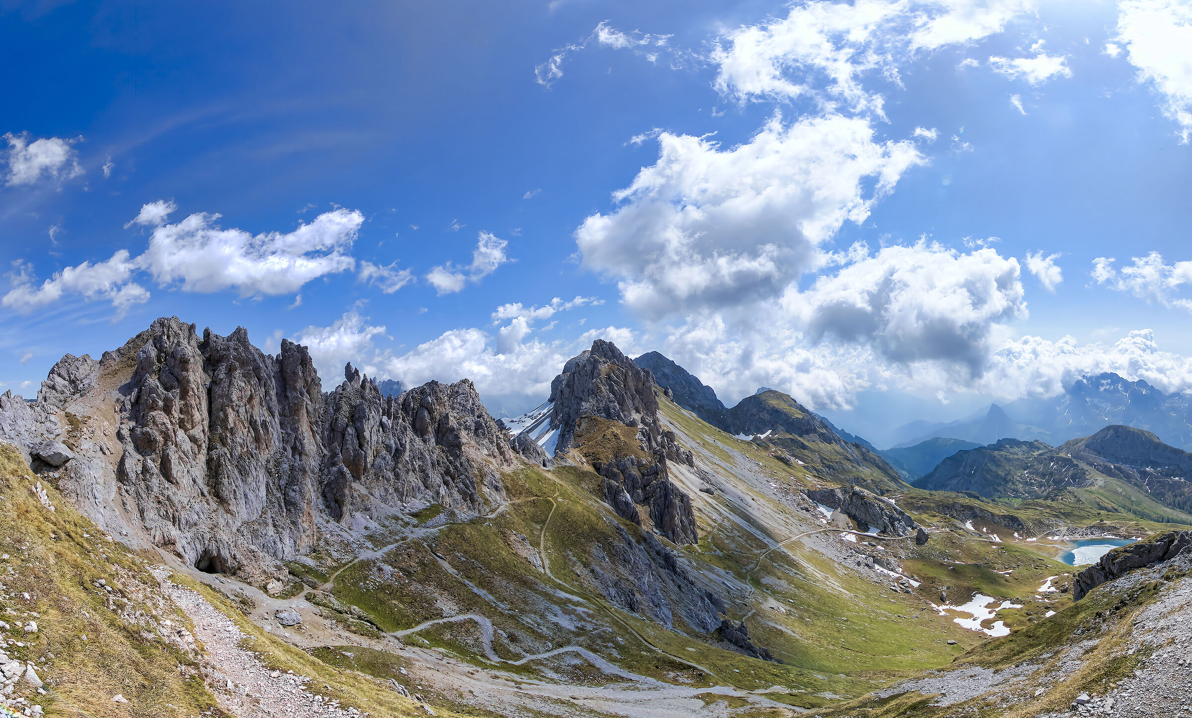 Monte Lastron e laghi d'olbe