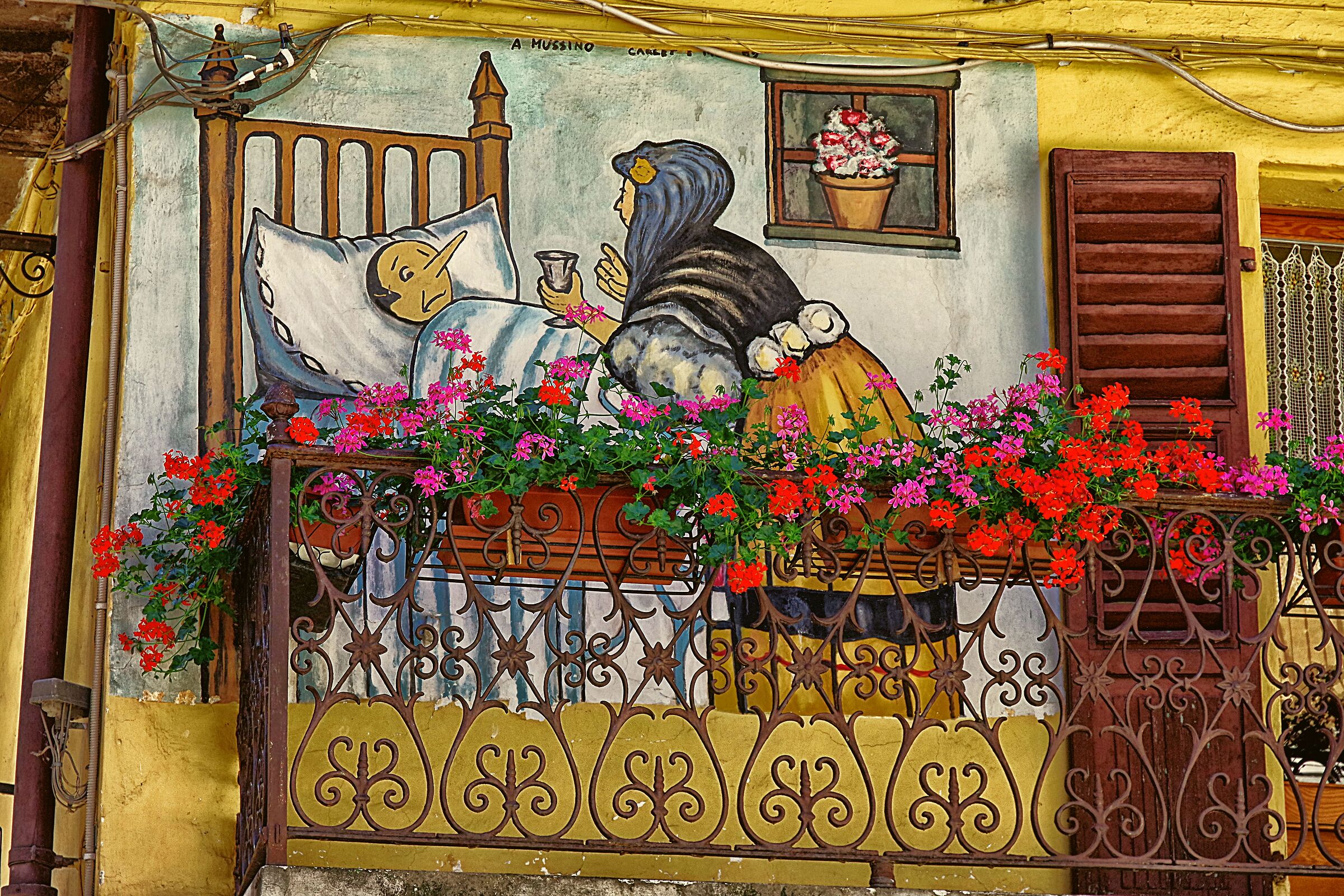 Vernante , il murale