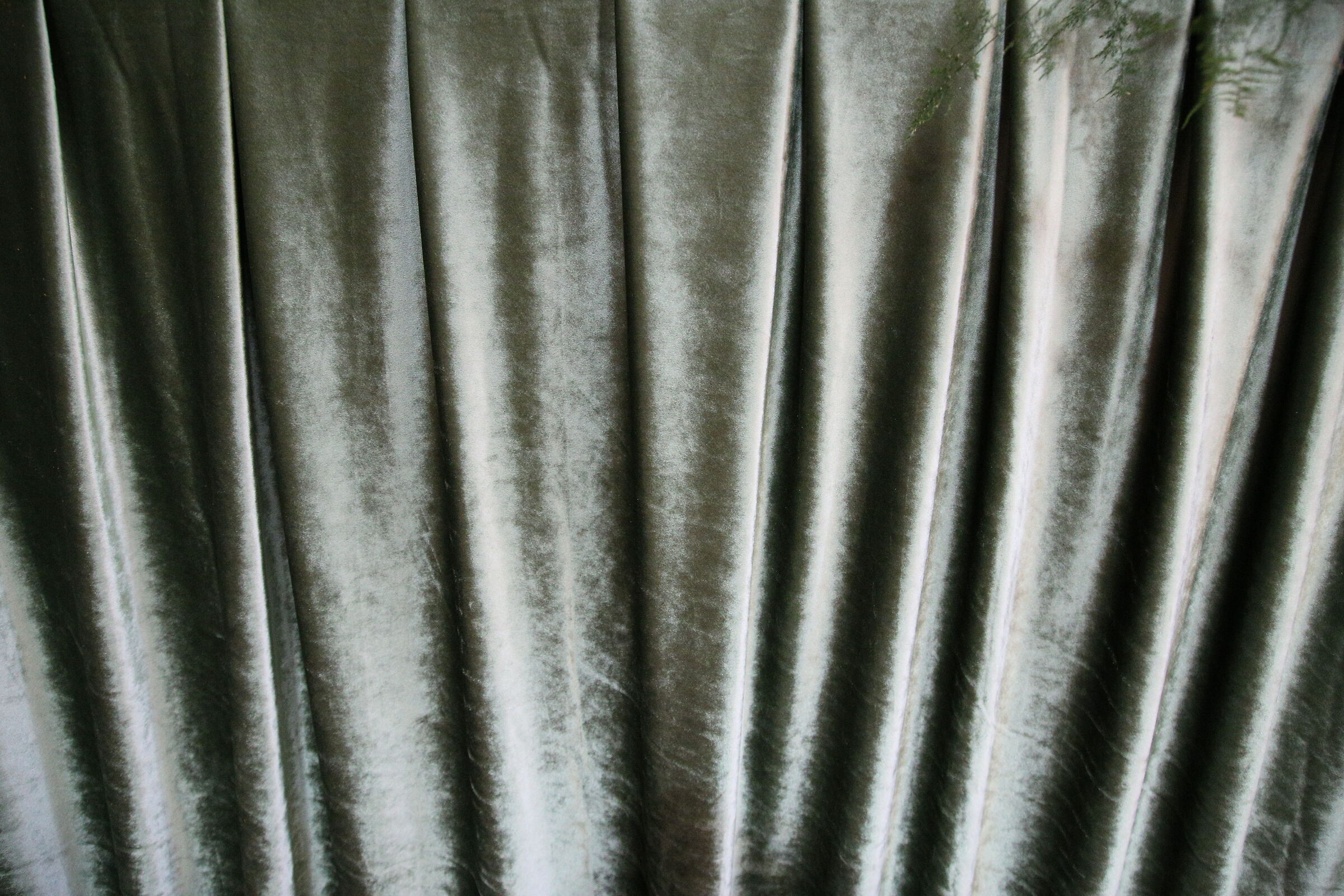 ISO 8.0 0 0, F. 4.5, 1/ 60- Sigma 24-105 F. 4 Art