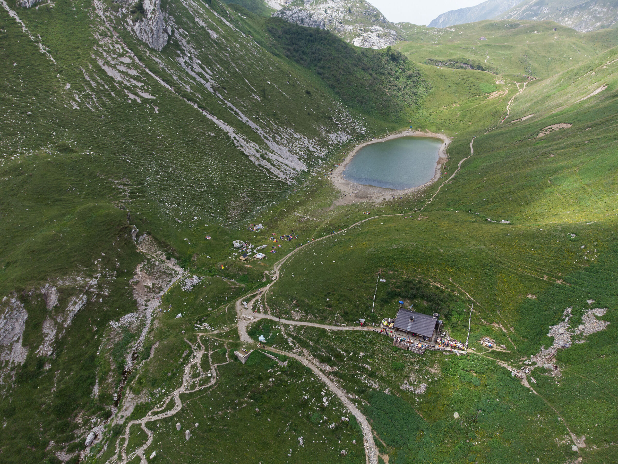 Lago e Rifugio Branchino