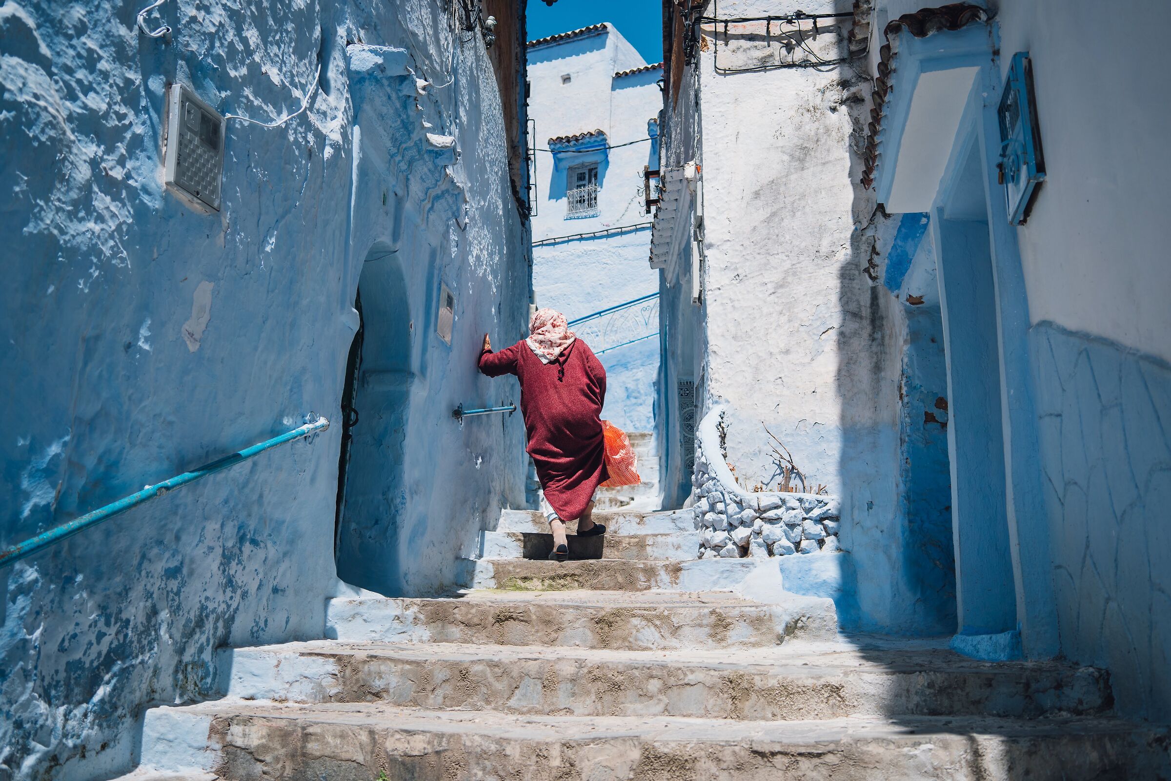 Signora sulle scale, Chefchaouen