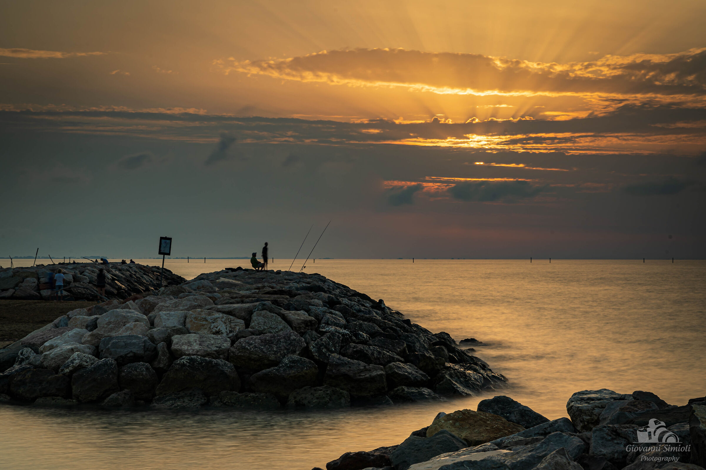 Alba al faro di Bibione (ve)