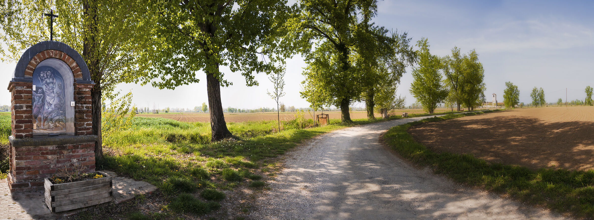 The santella and the Pieve