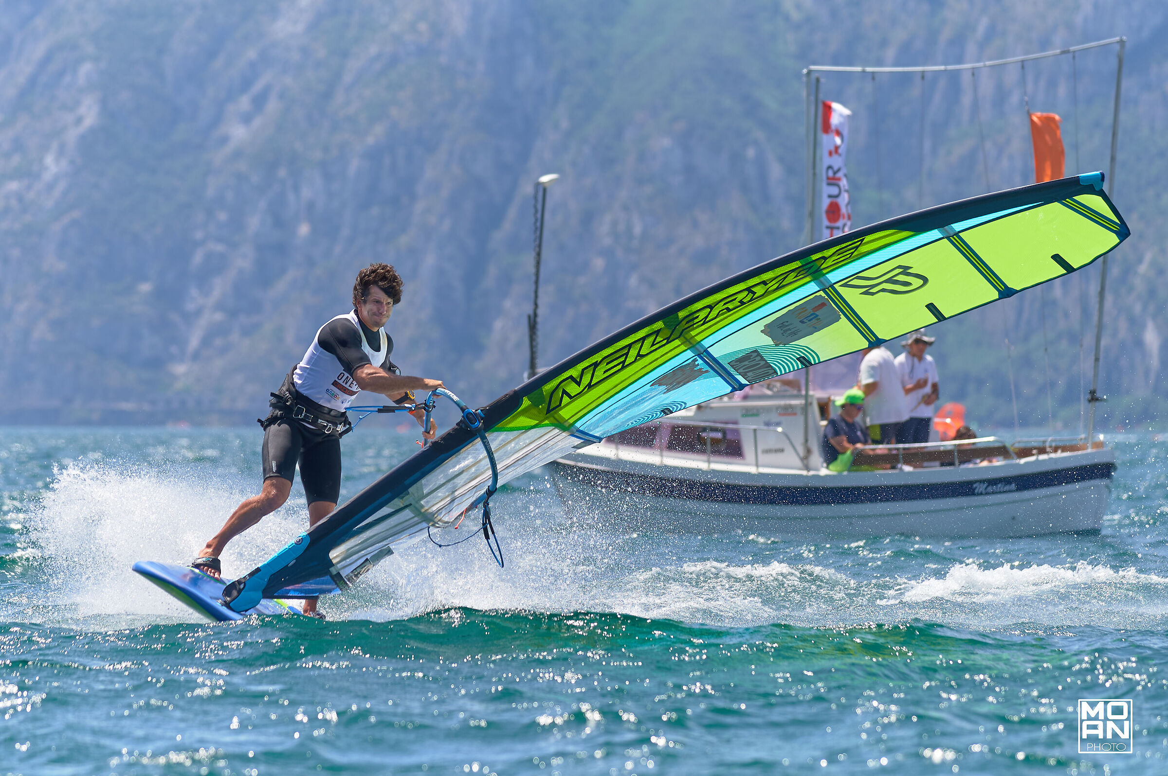 one hour classic fin 2022