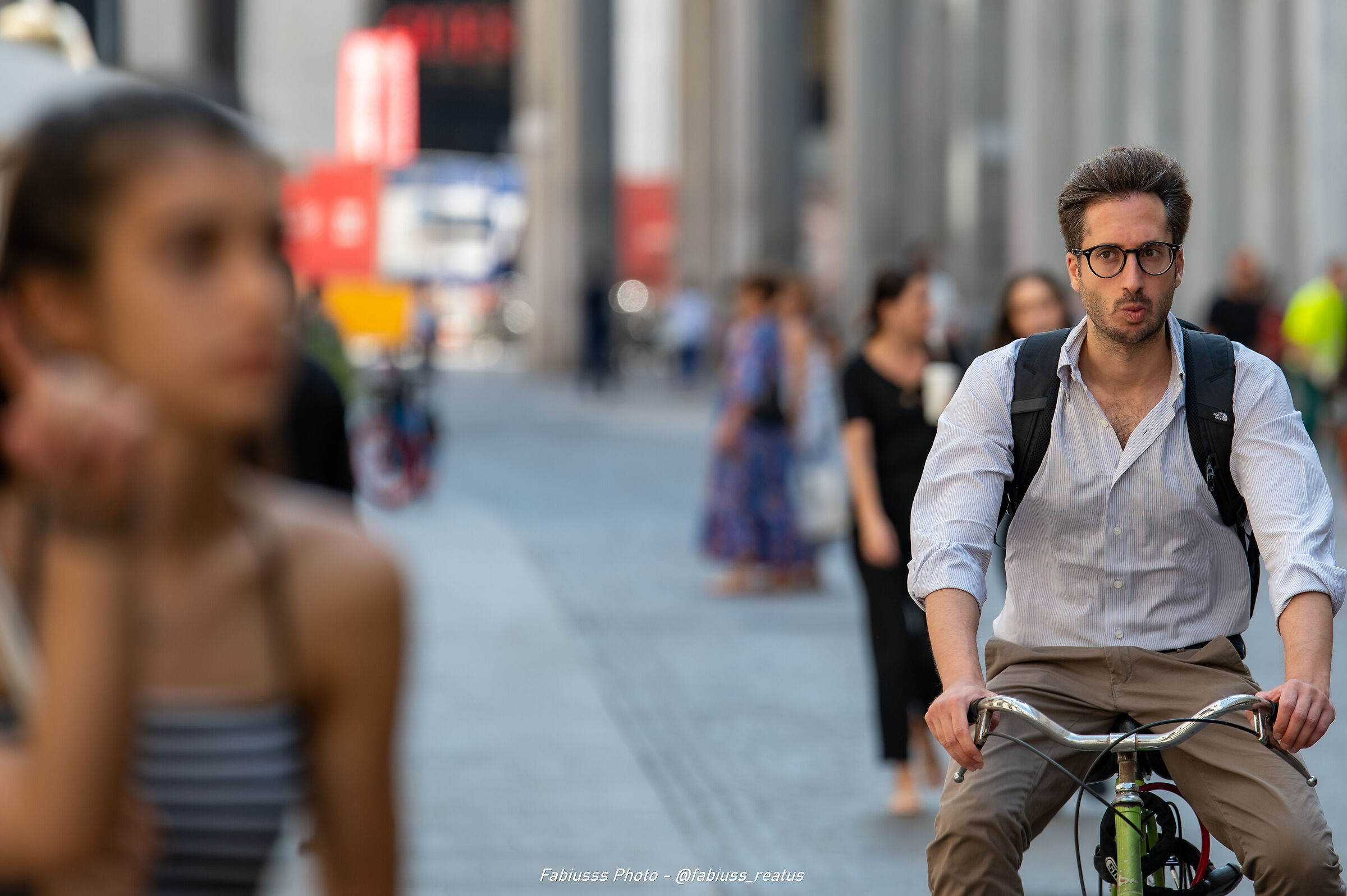 Attenzione: non distrarsi alla guida!