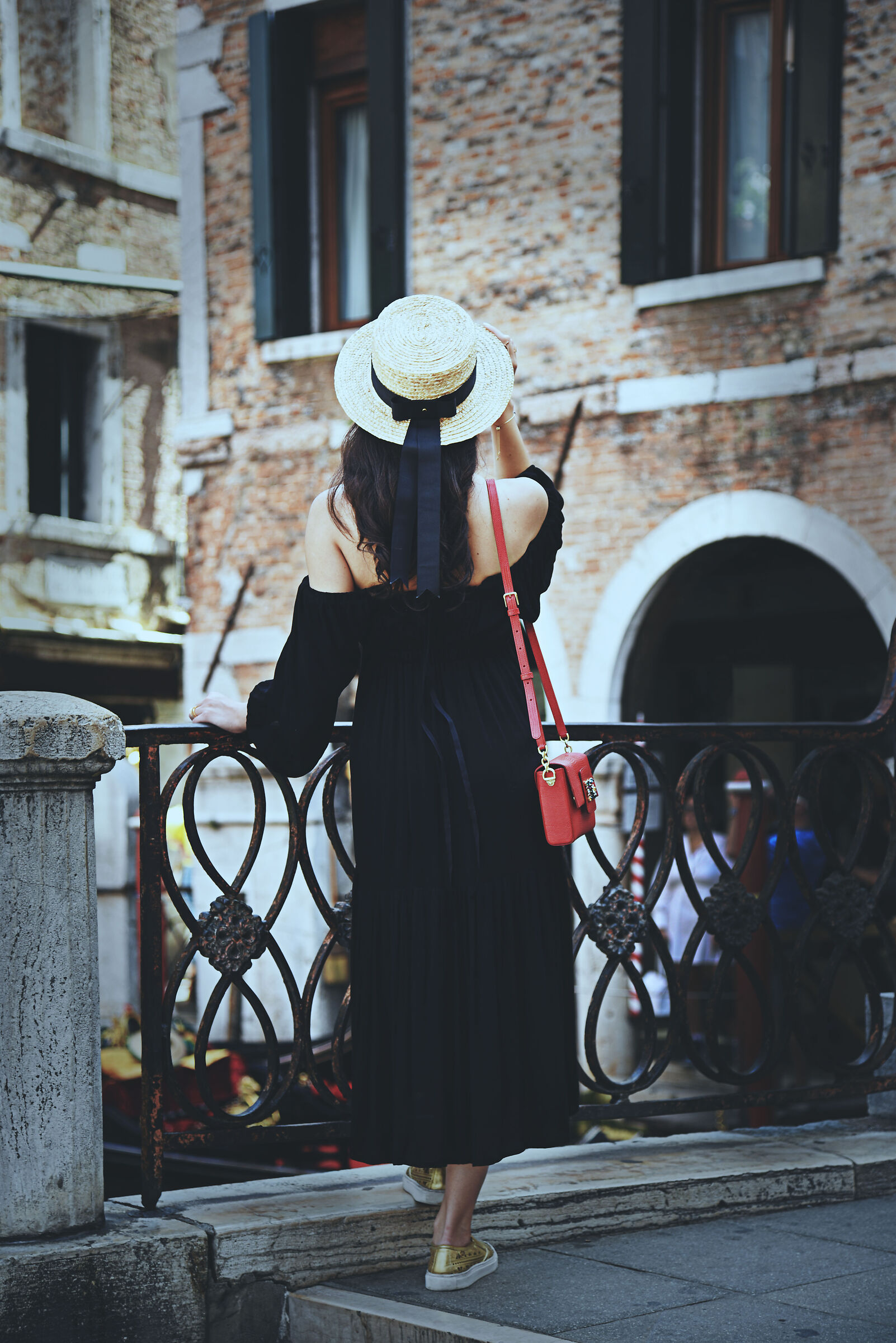 Eleganza è donna