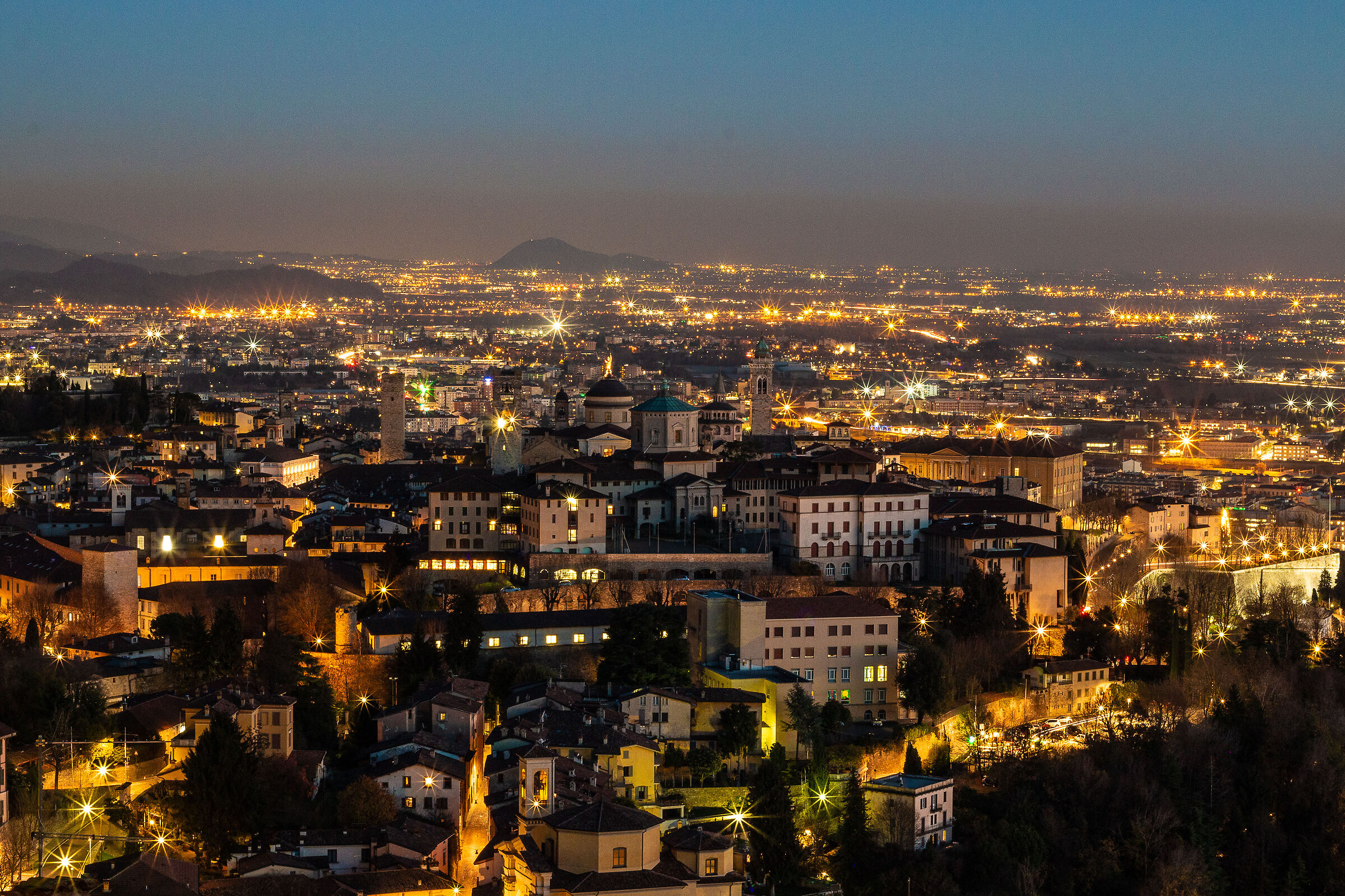 Bergamo notturna