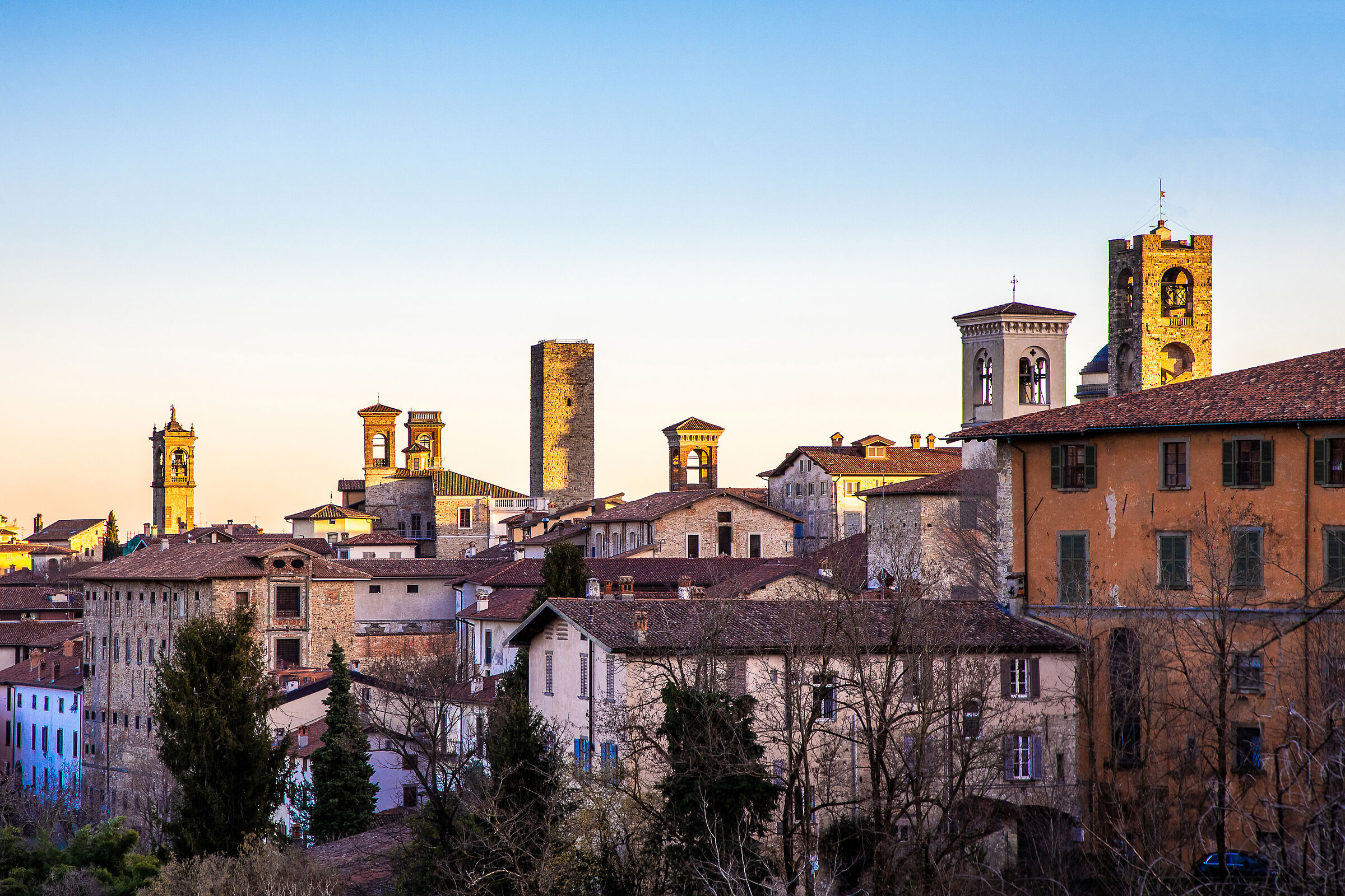 Campanili al tramonto